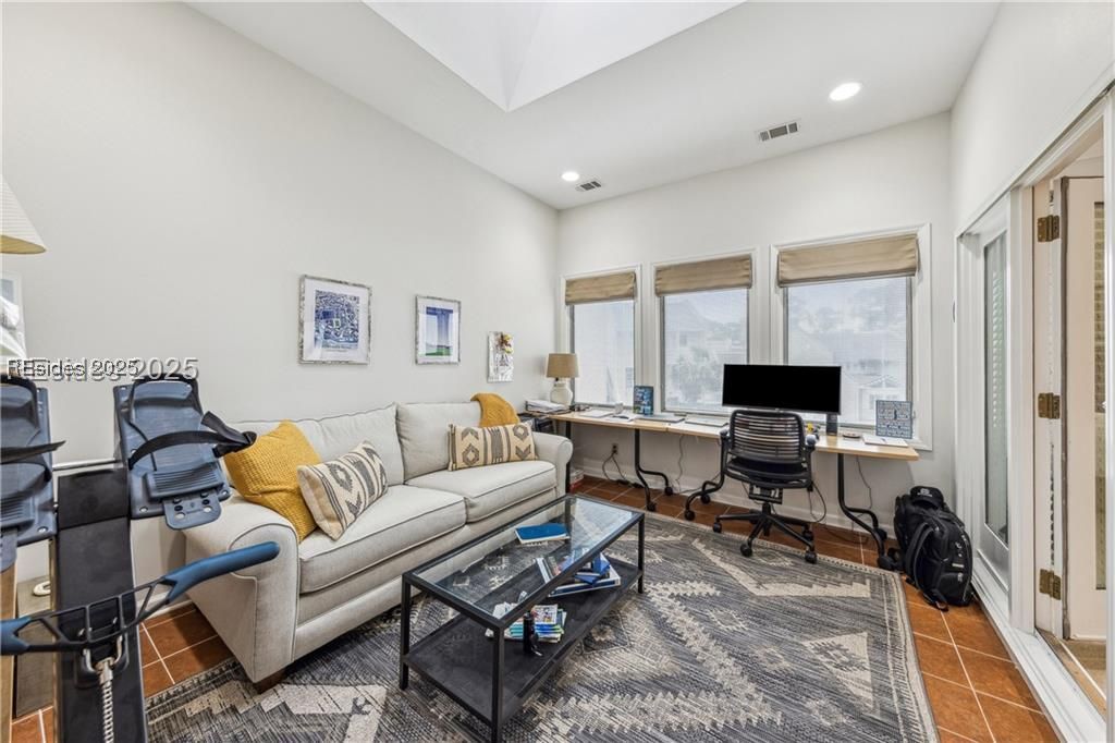9 Genoa Ct