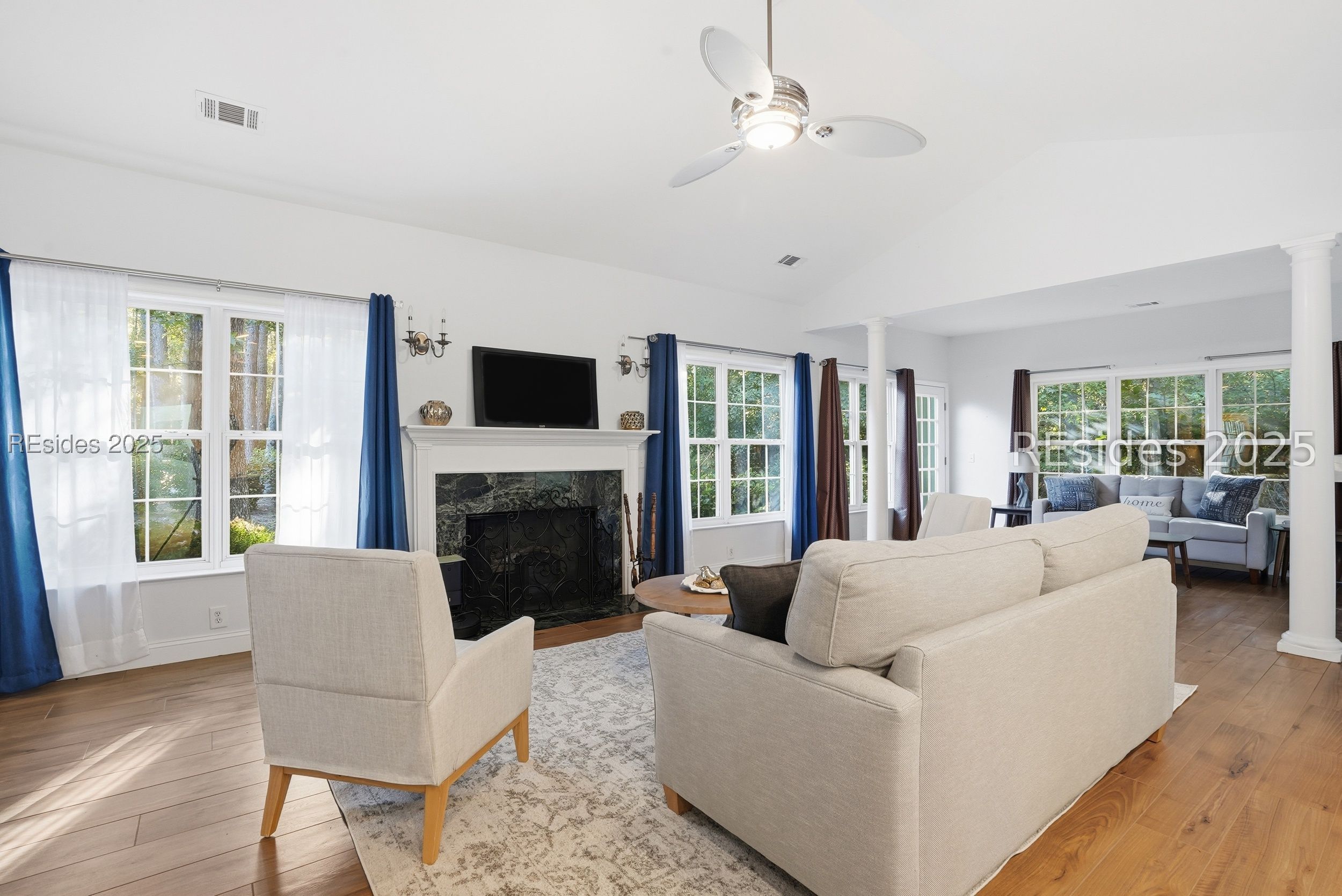 15 Indigo Run Dr #8