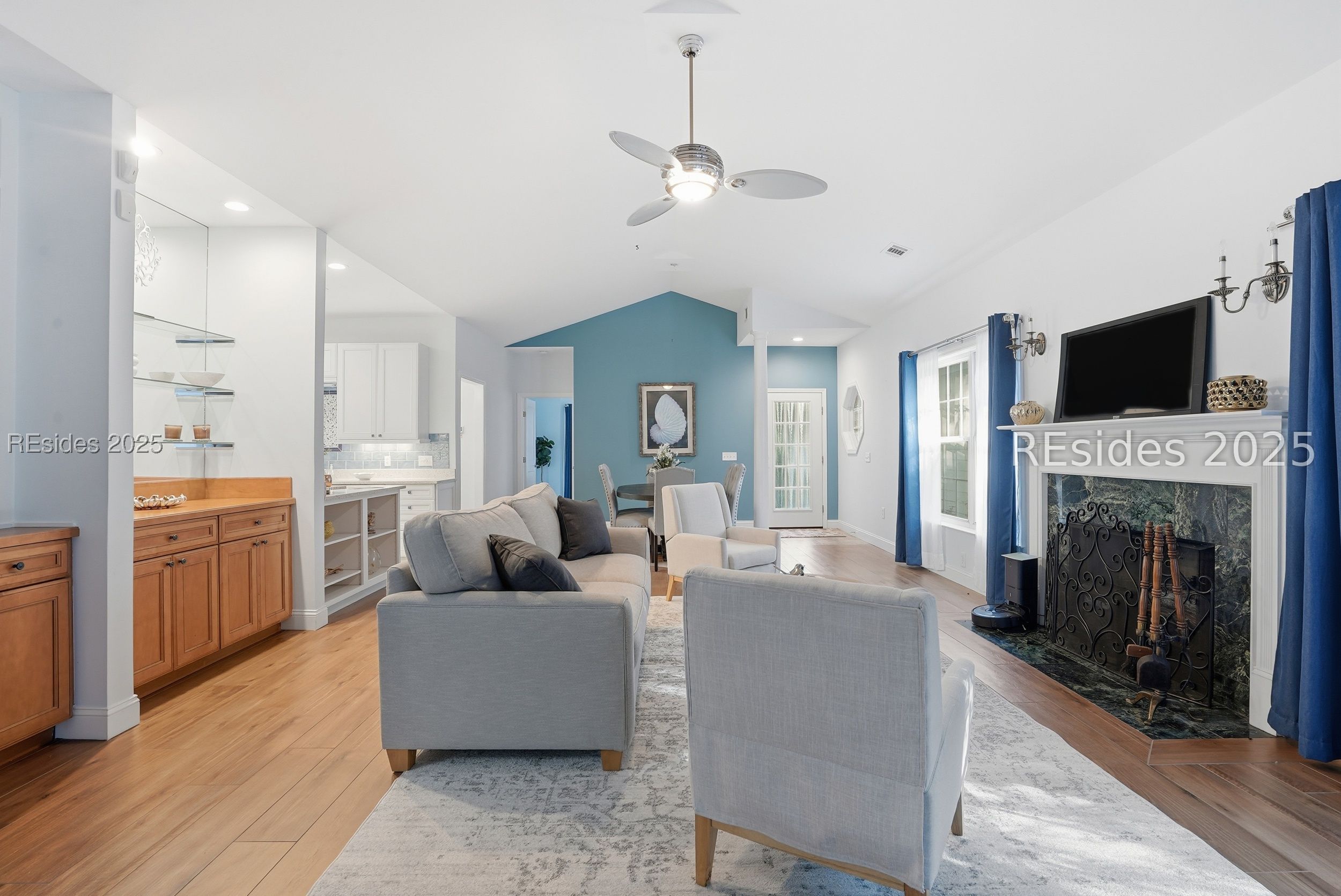 15 Indigo Run Dr #8