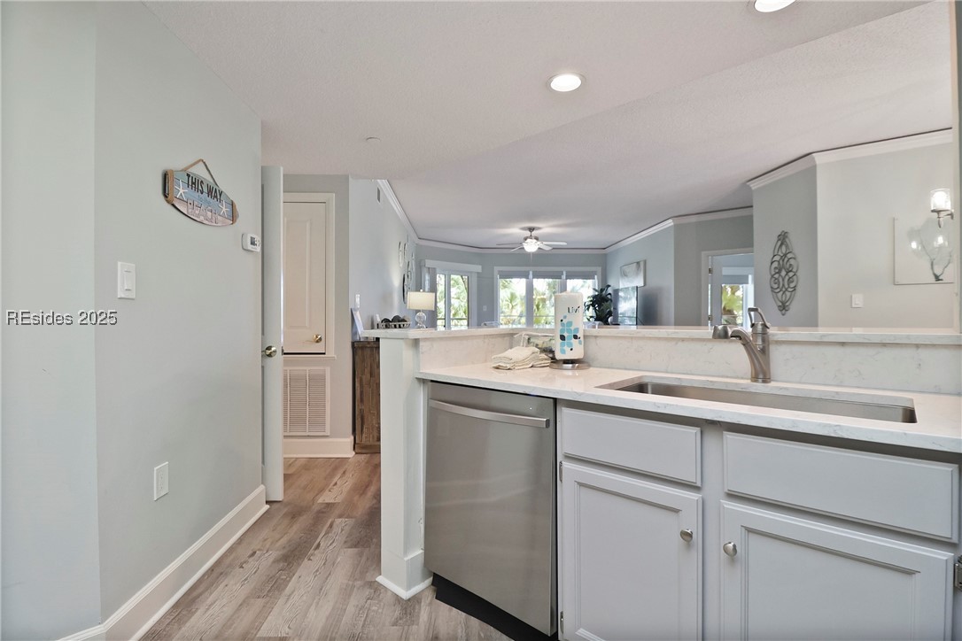 65 Ocean Ln #107