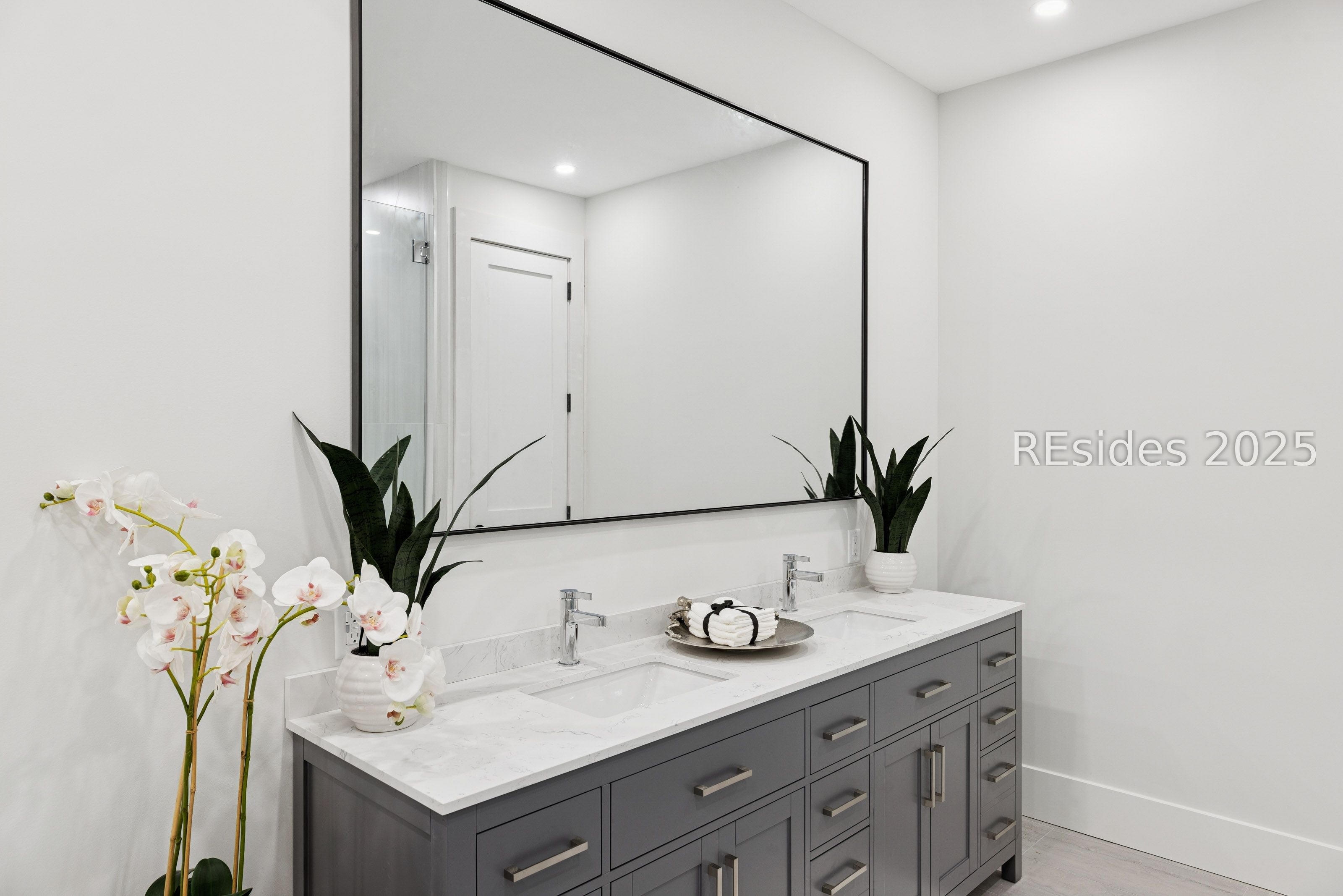 12 Bateau Rd
