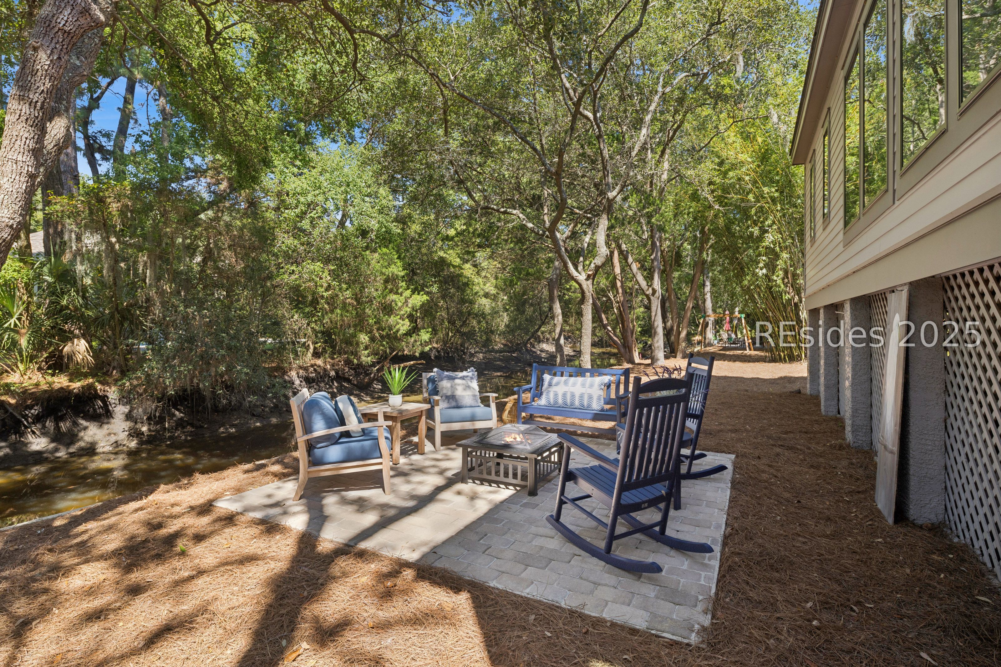 12 Bateau Rd