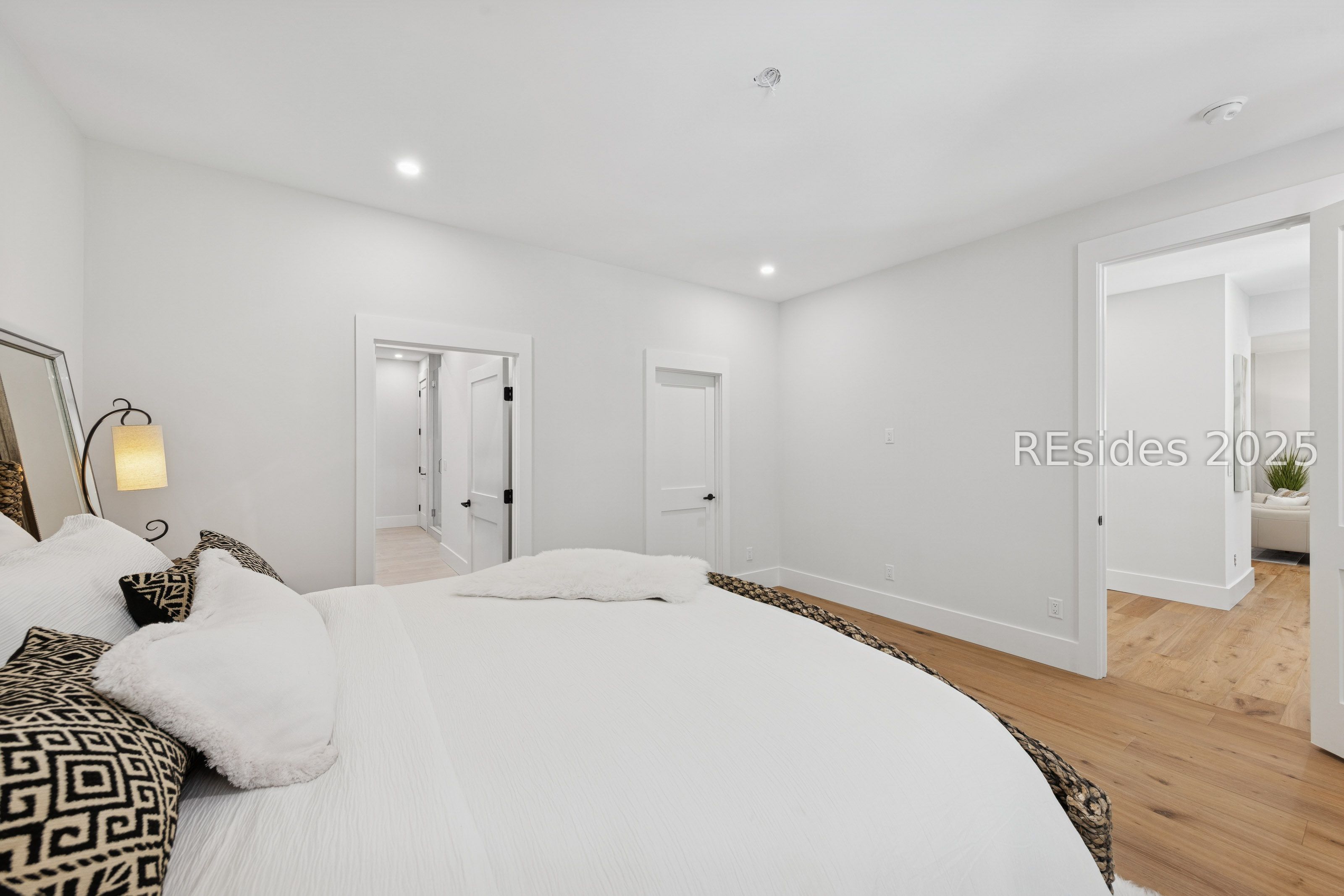 12 Bateau Rd