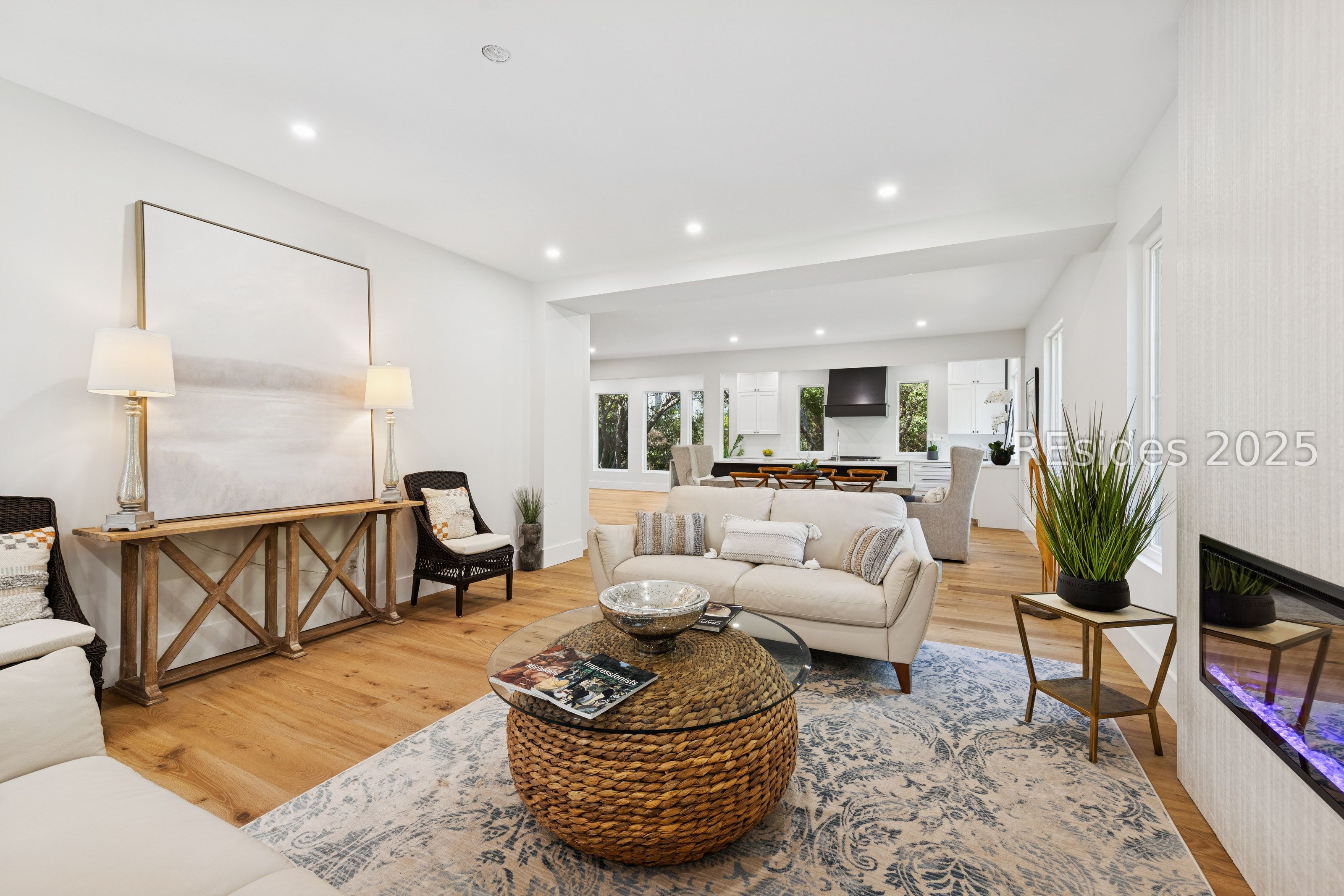 12 Bateau Rd