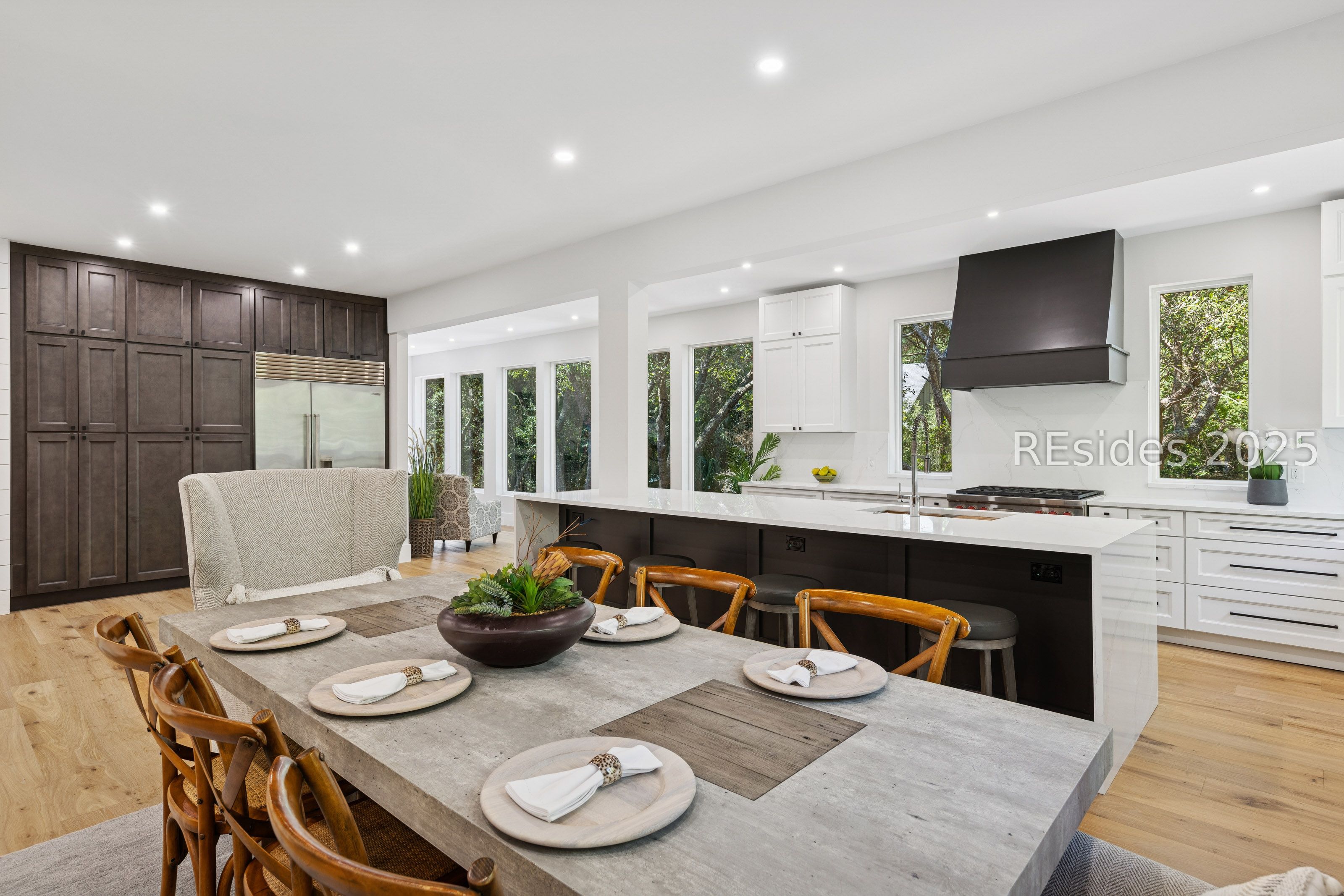 12 Bateau Rd