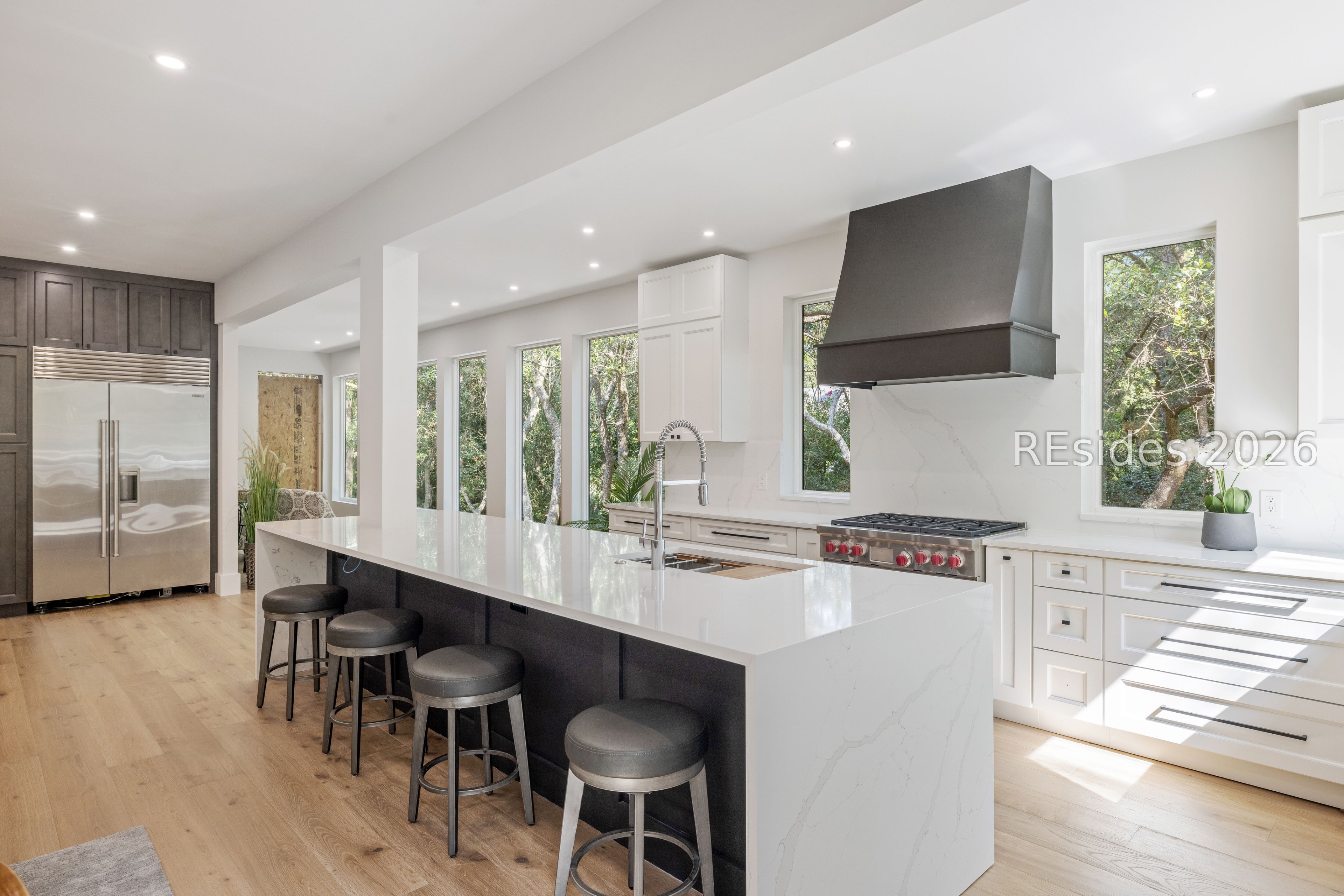 12 Bateau Rd