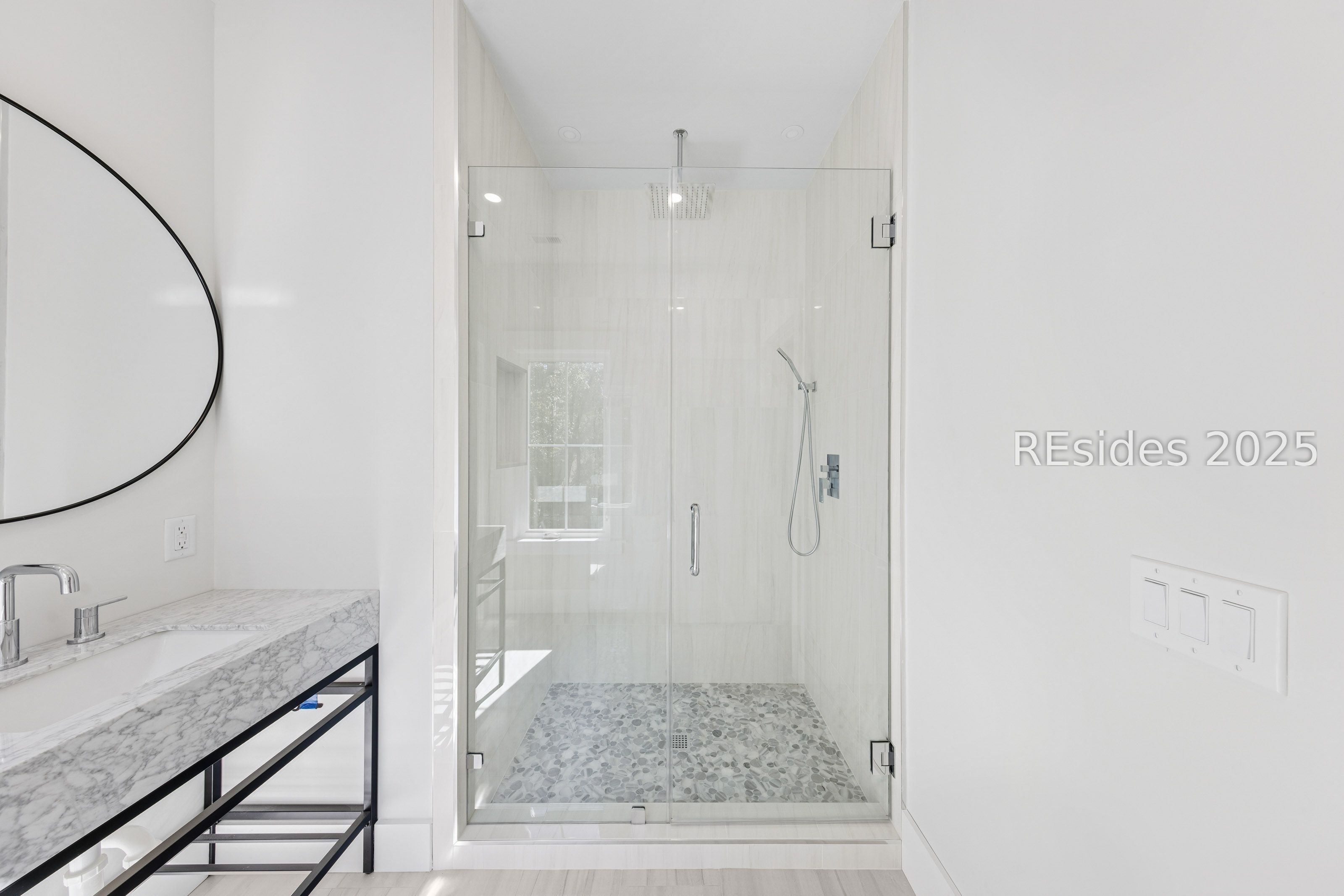 12 Bateau Rd