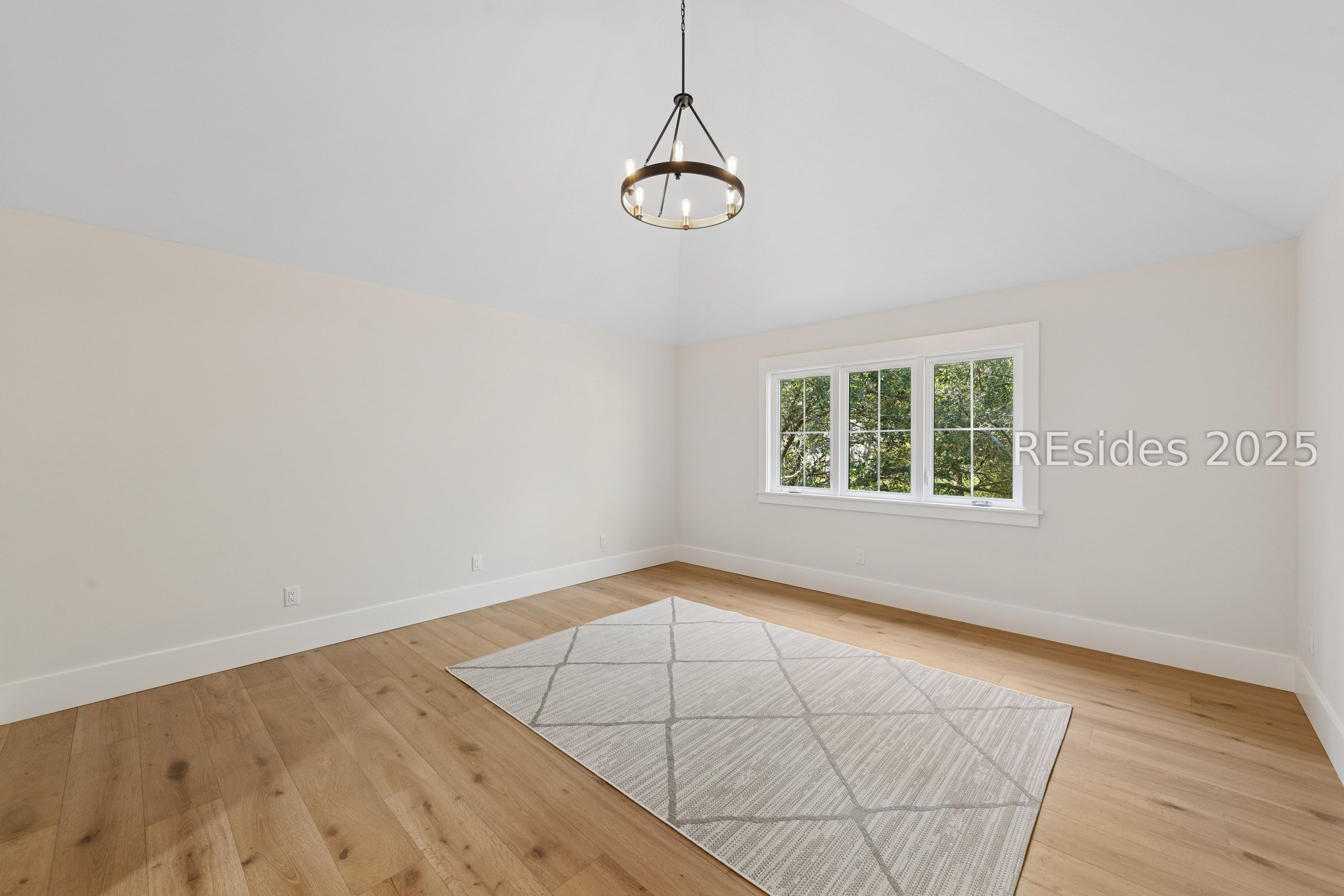 12 Bateau Rd