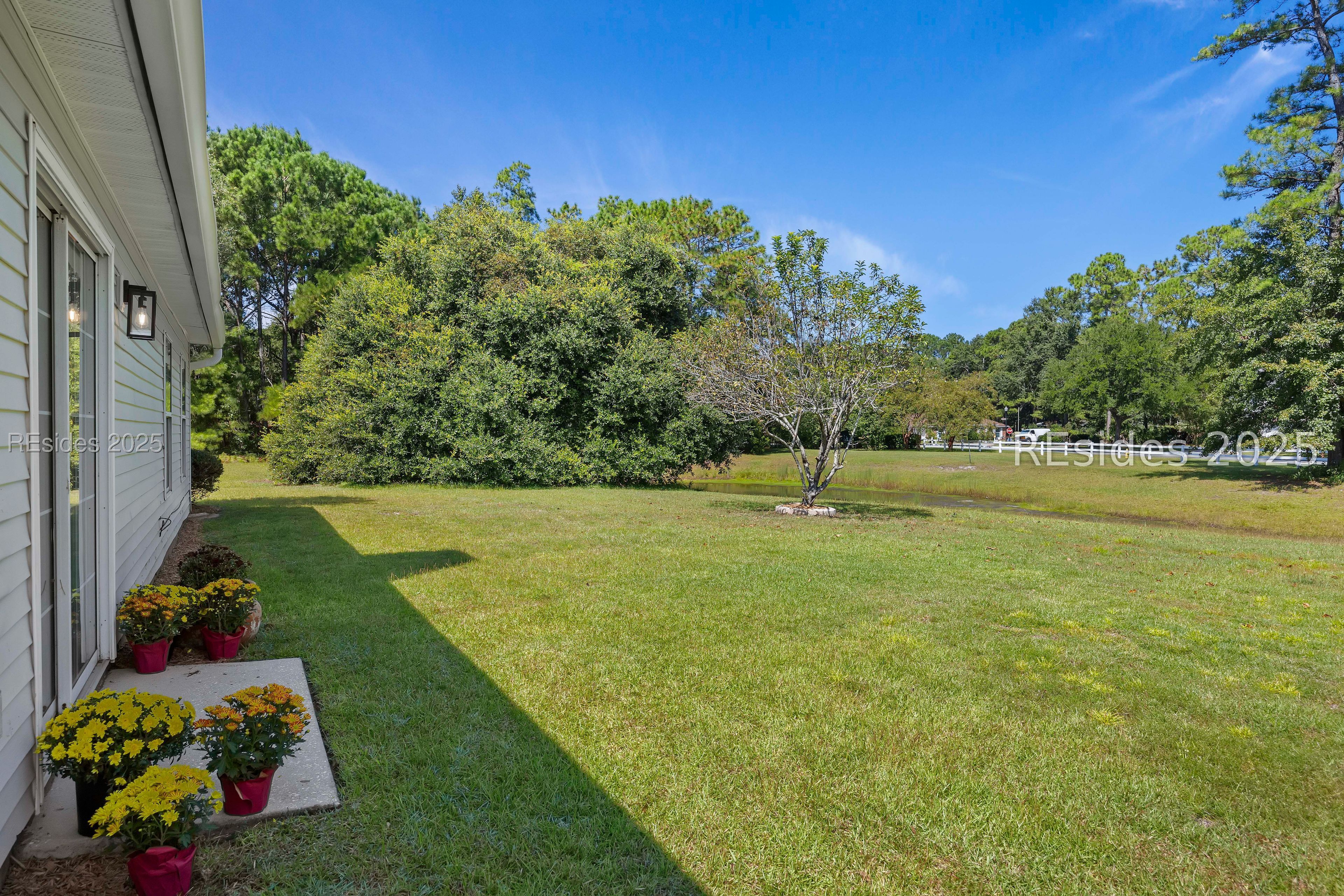 26 Waterway Dr