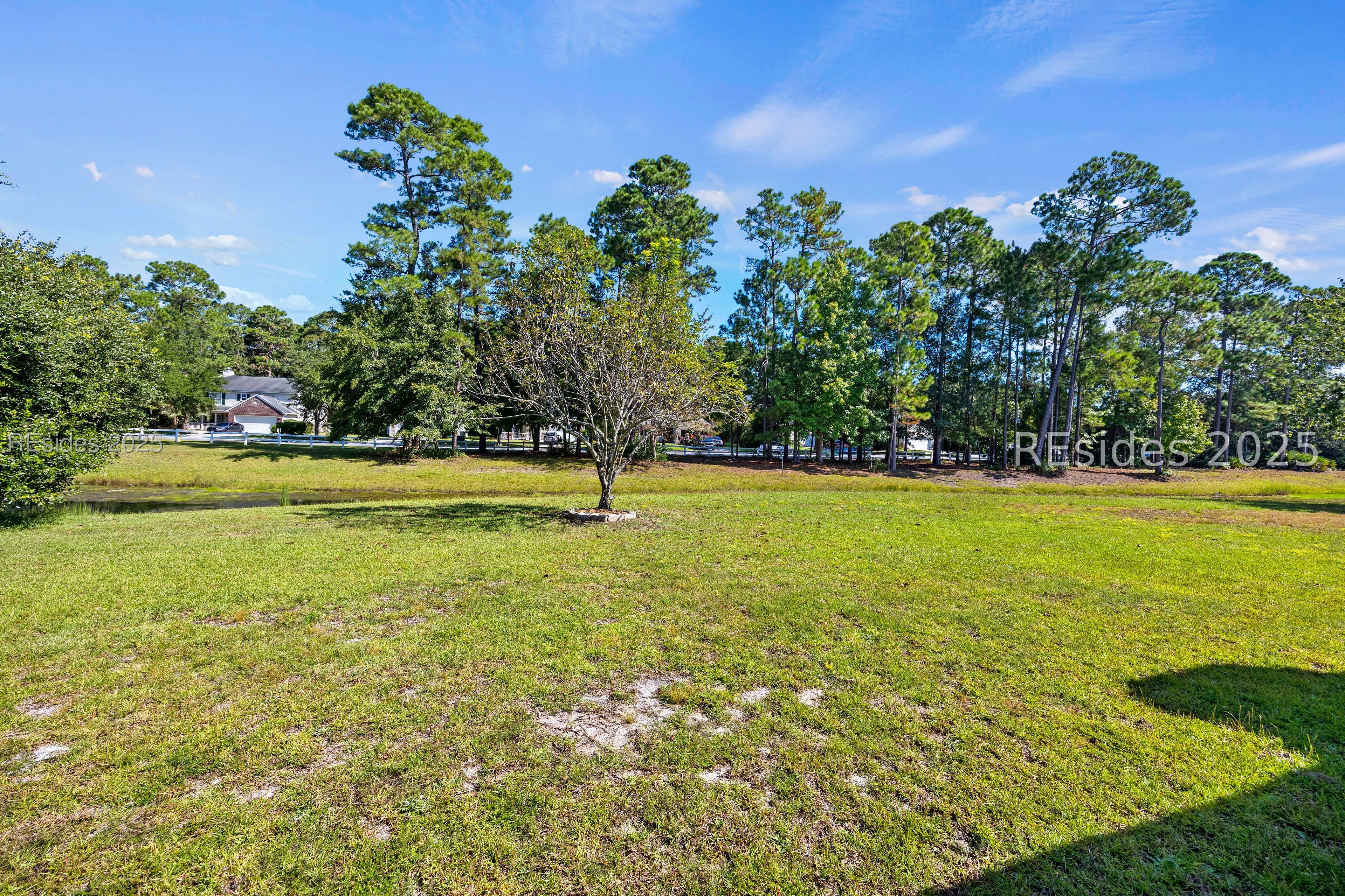 26 Waterway Dr