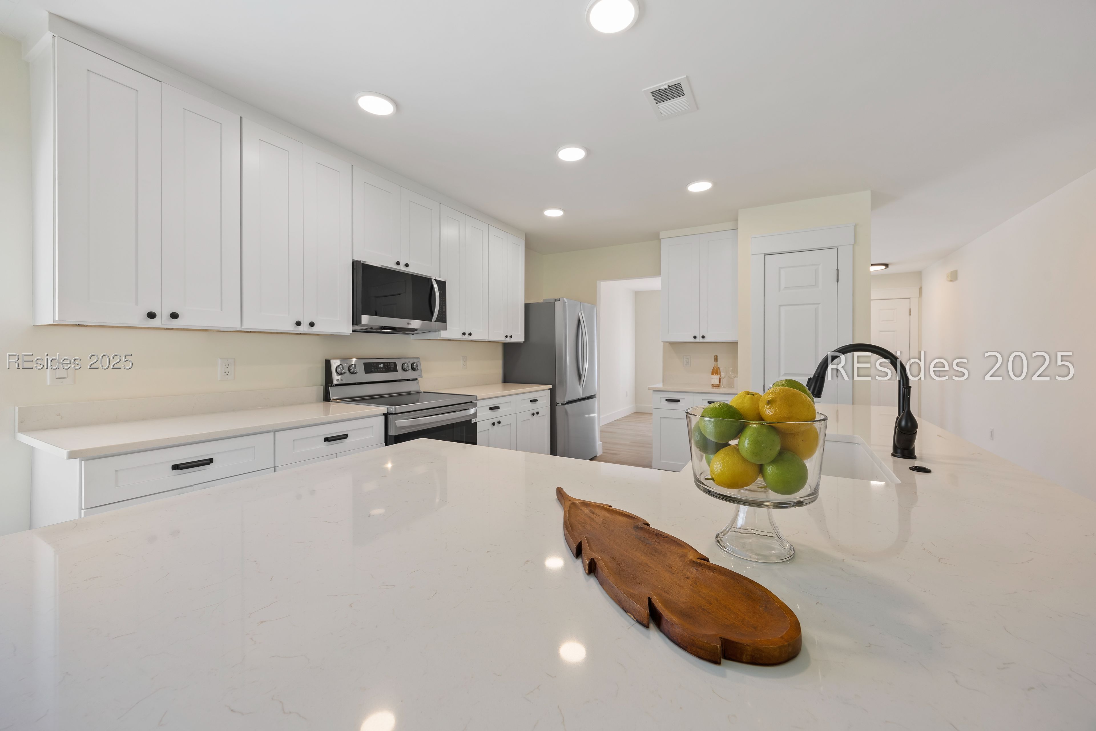 26 Waterway Dr