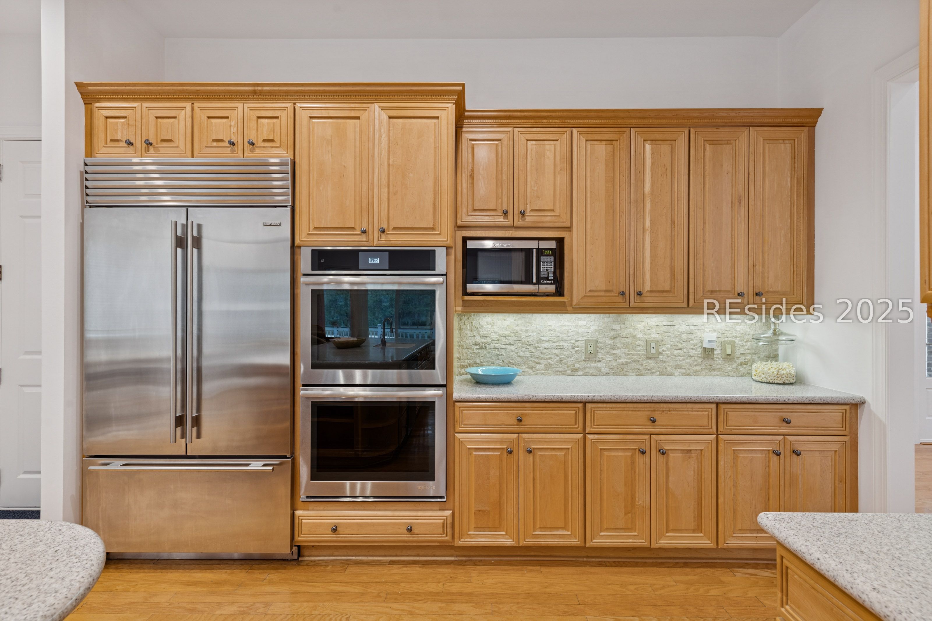25 Ridgewood Ln