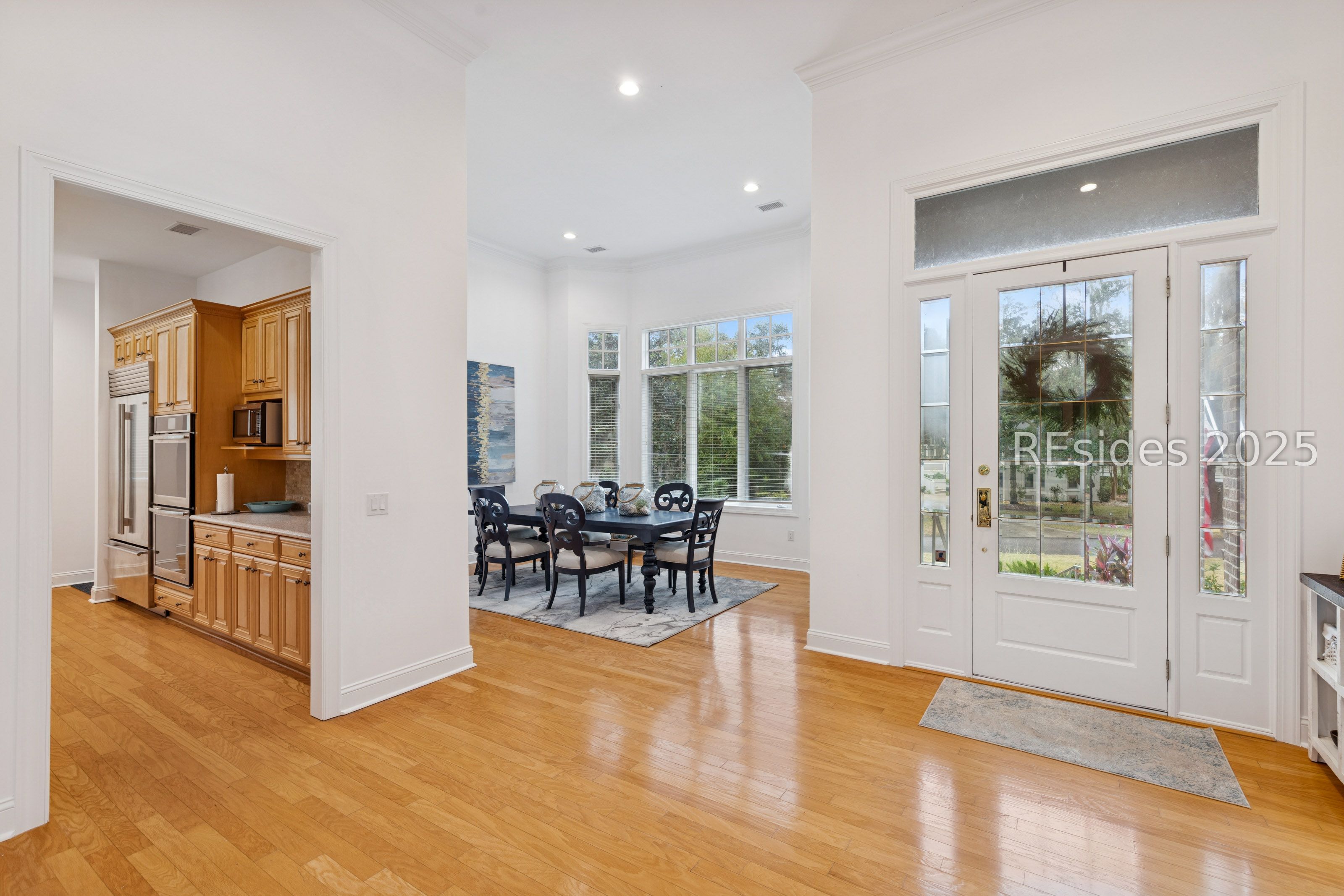 25 Ridgewood Ln