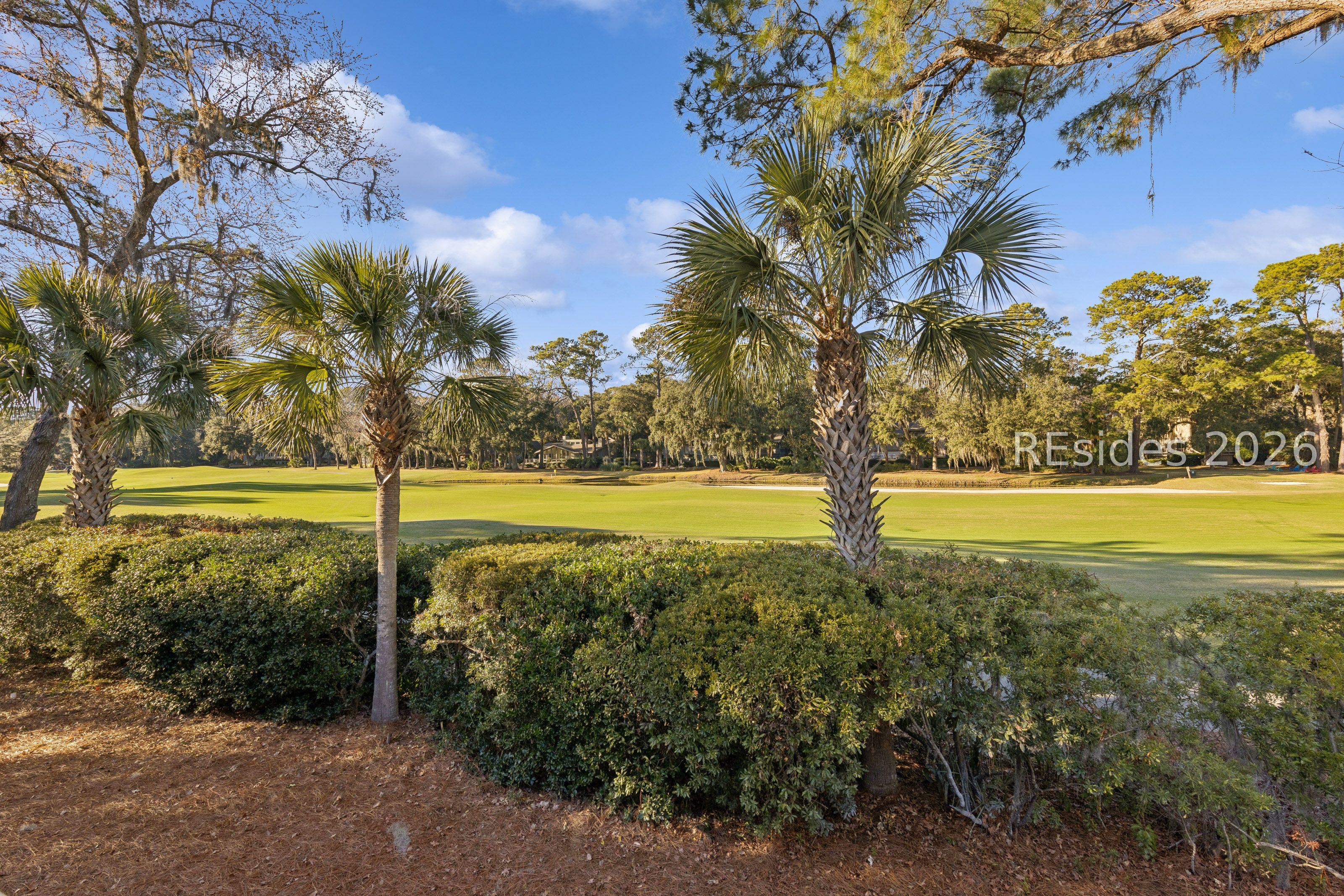 25 Ridgewood Ln