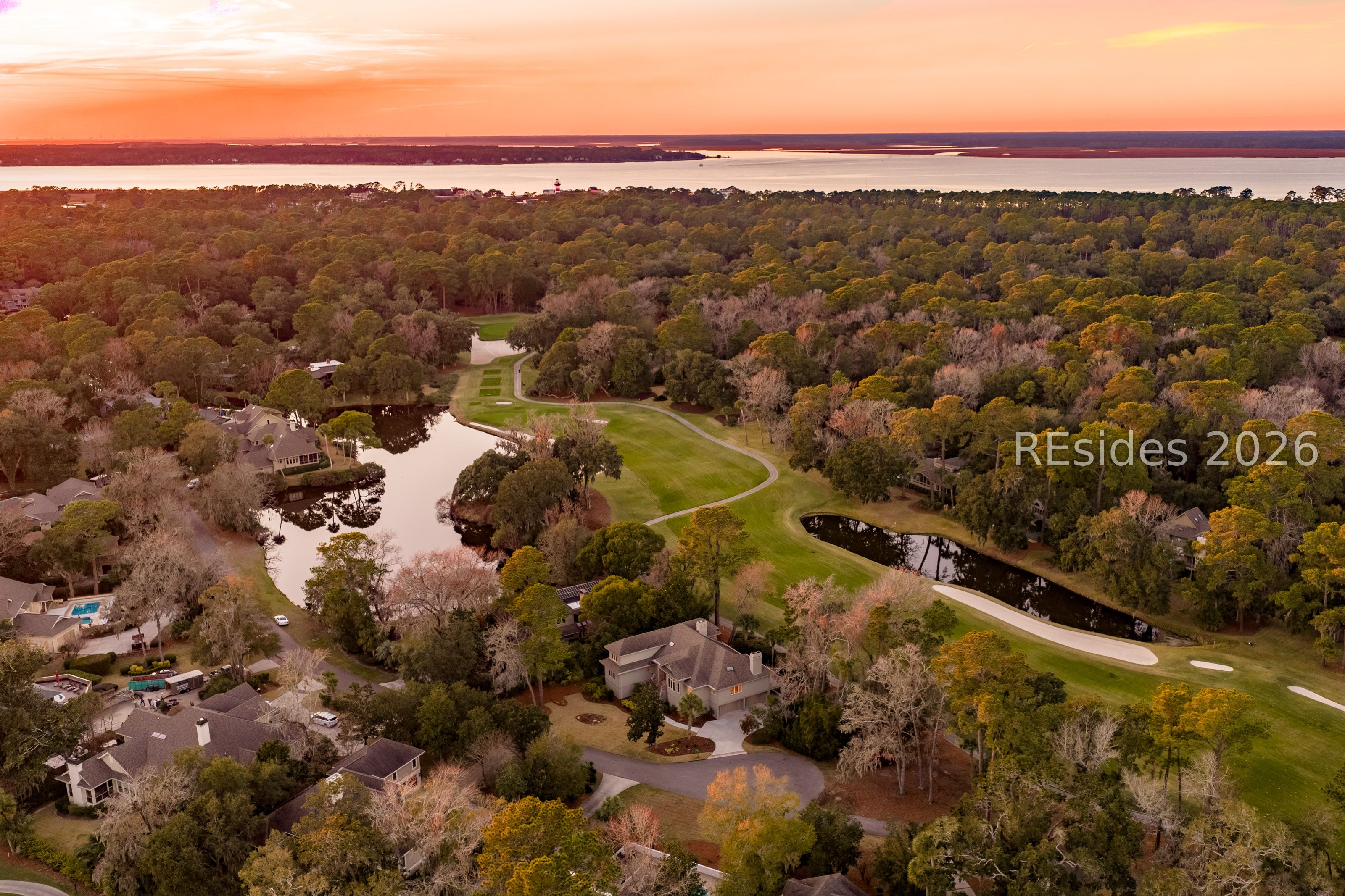 25 Ridgewood Ln
