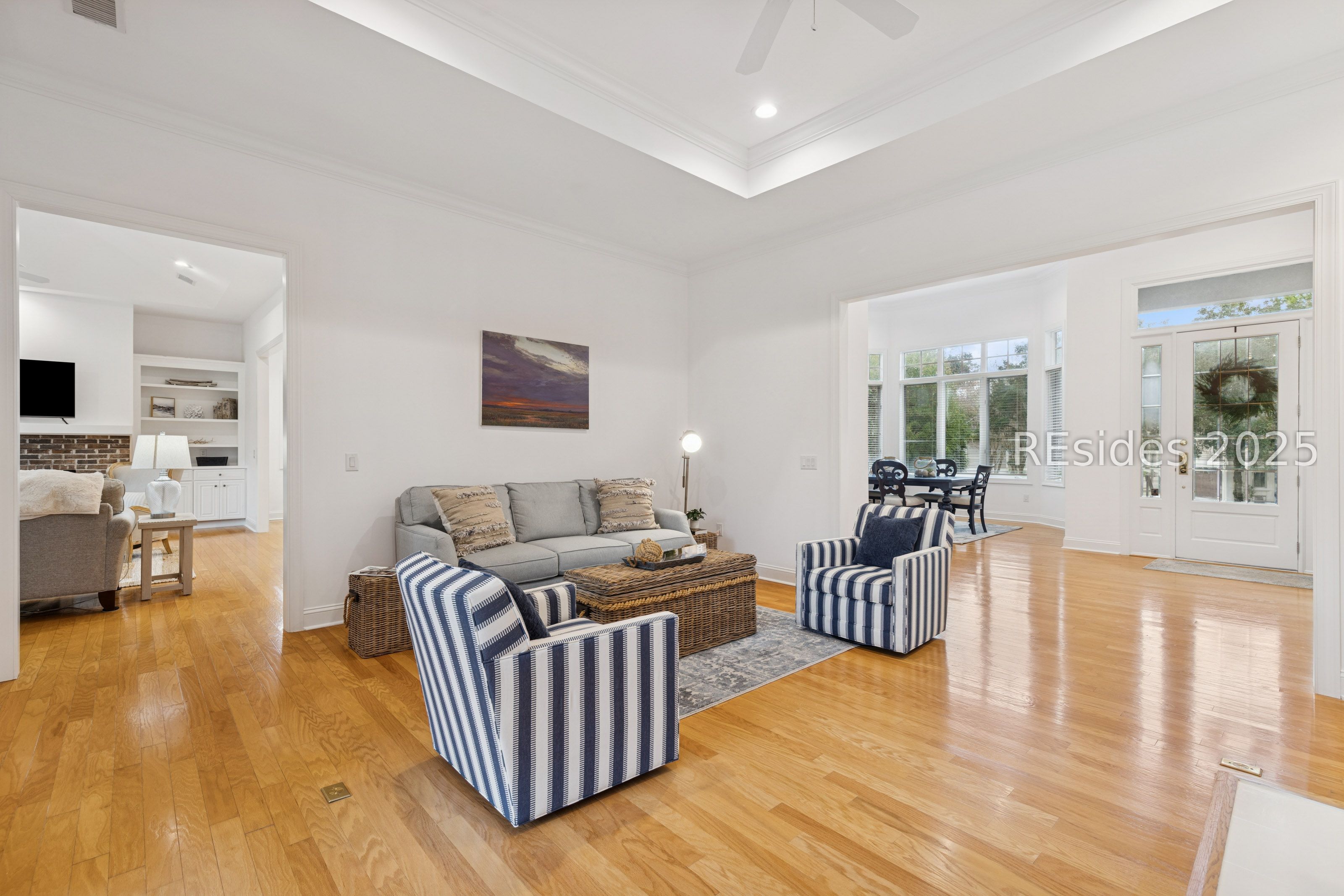 25 Ridgewood Ln