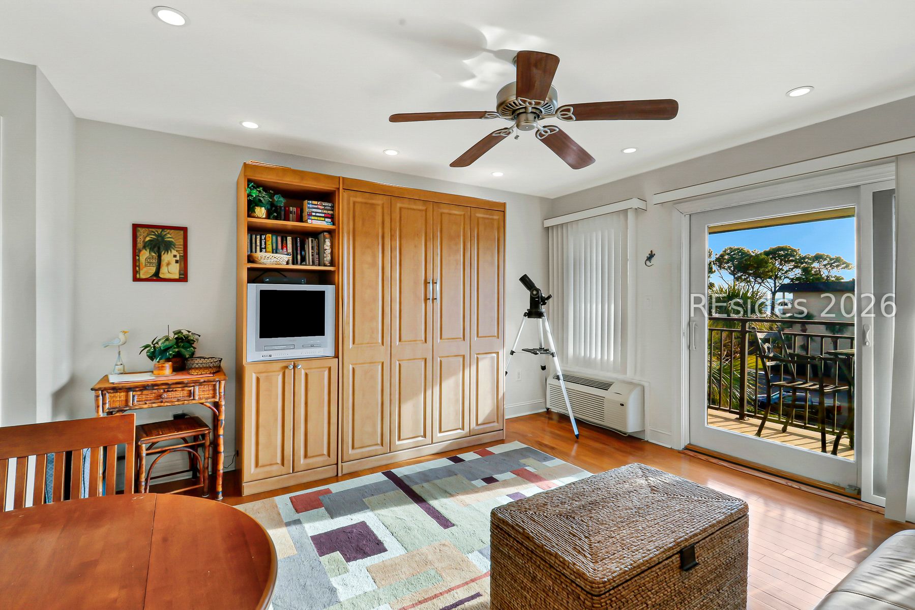 23 S Forest Beach Dr #333