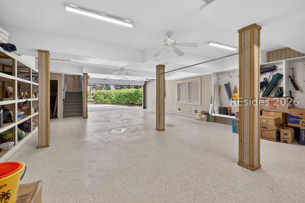 21 Pine Island Court