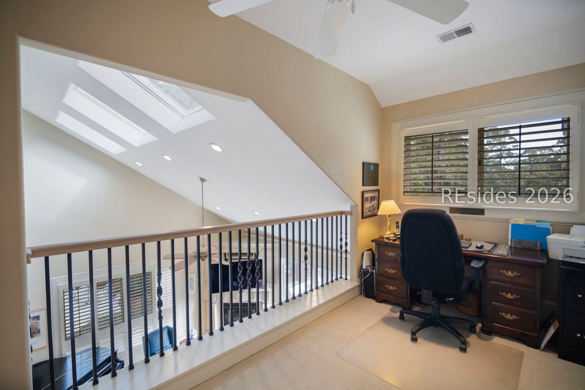 21 Pine Island Court