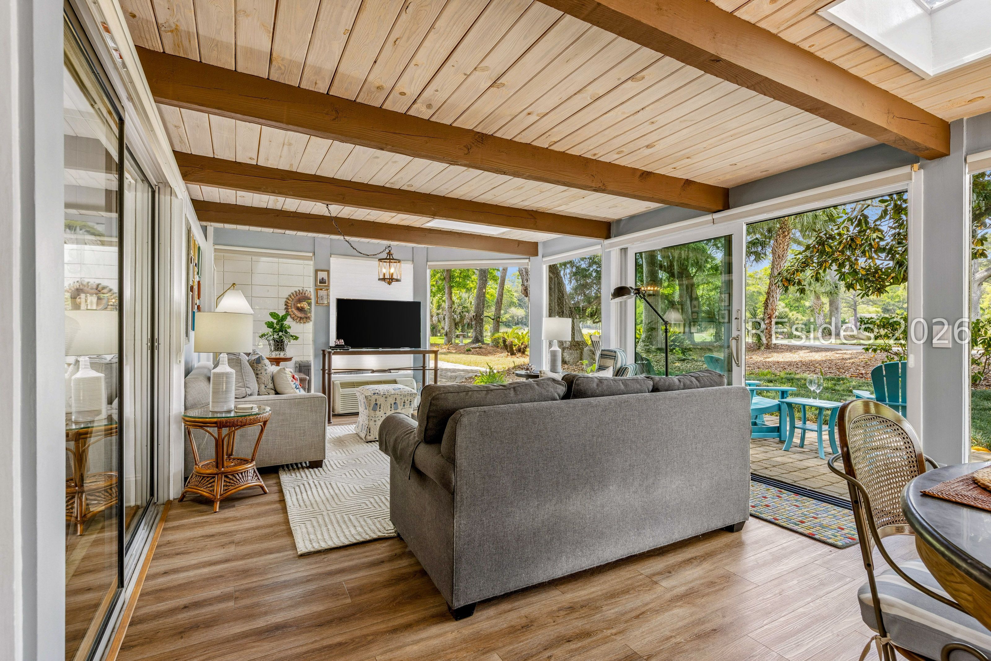 2 Woodbine Place #47