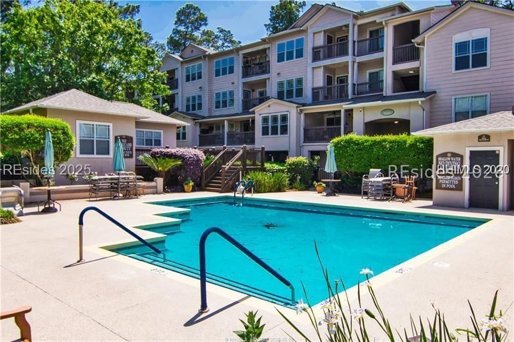 30 Paddle Boat Lane Unit: 406