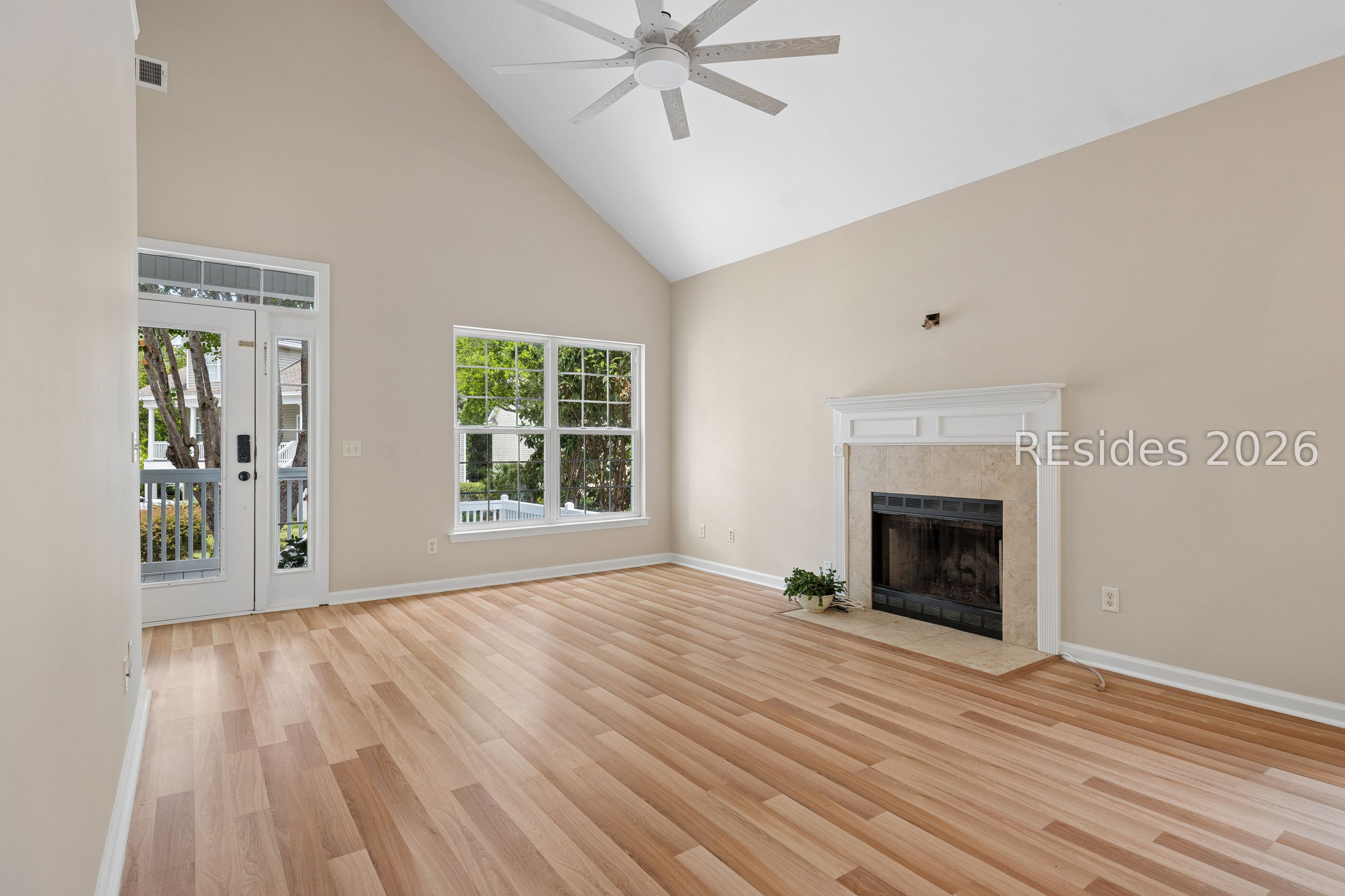15 Cobblestone Court