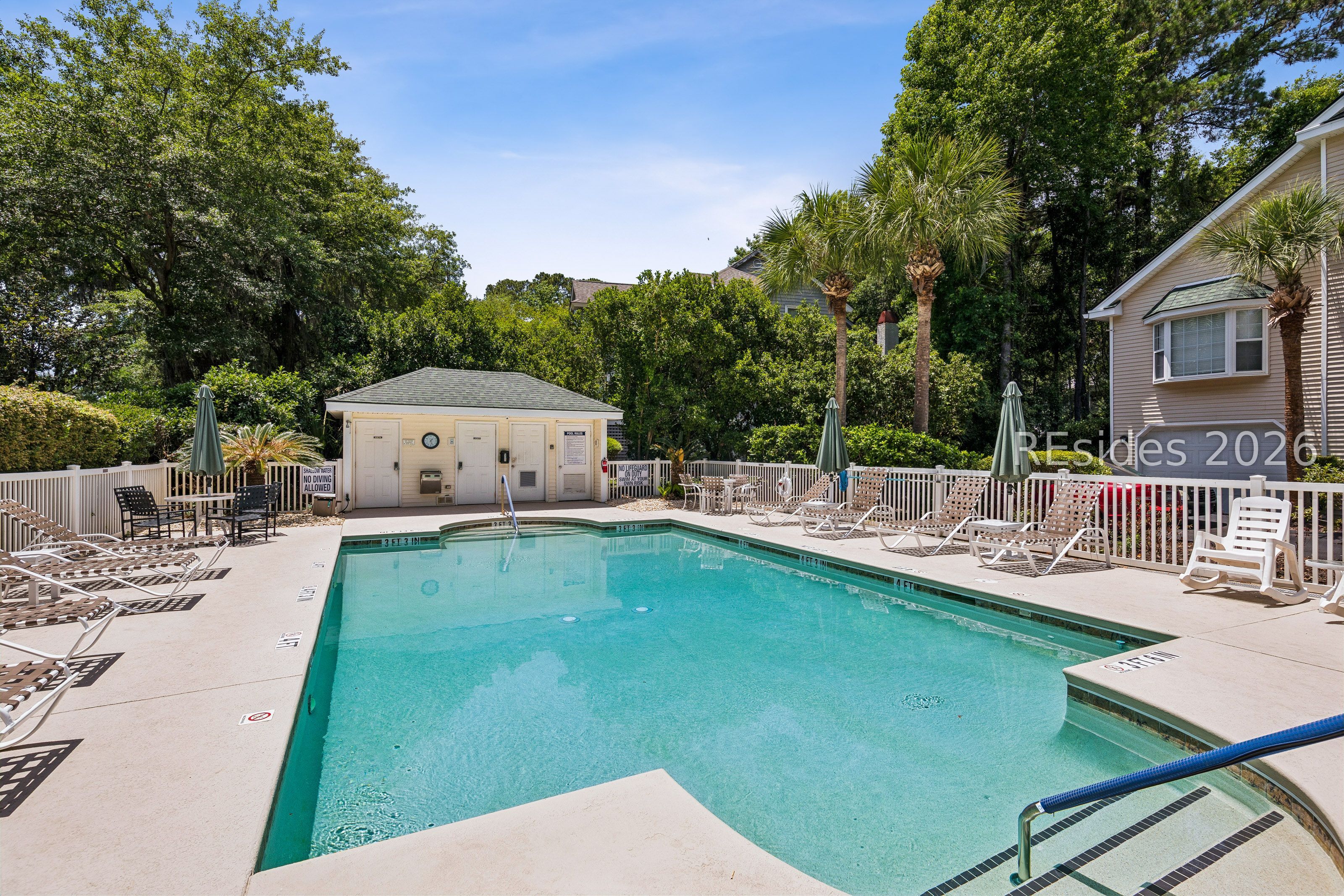 15 Cobblestone Court