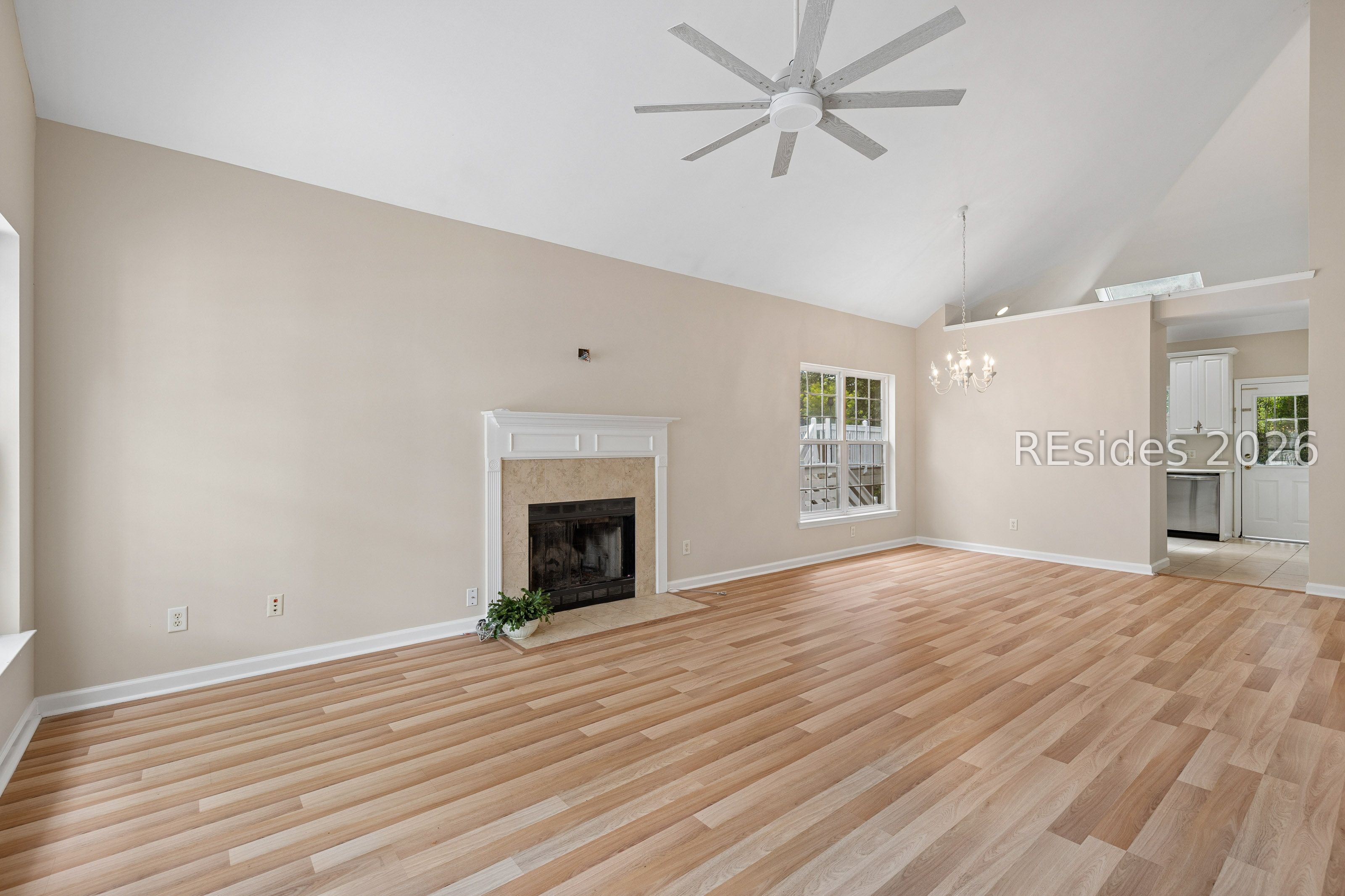 15 Cobblestone Court