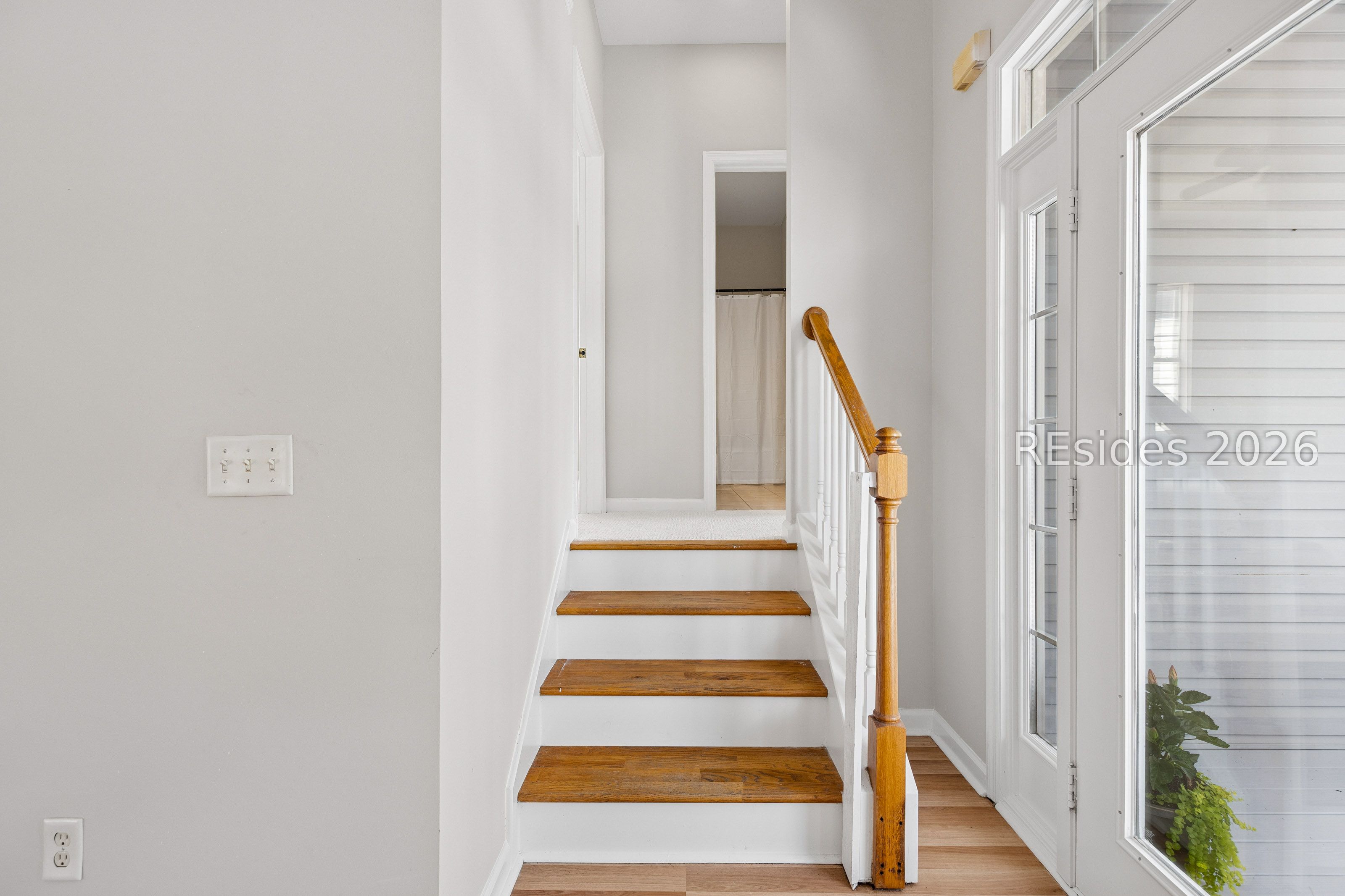 15 Cobblestone Court