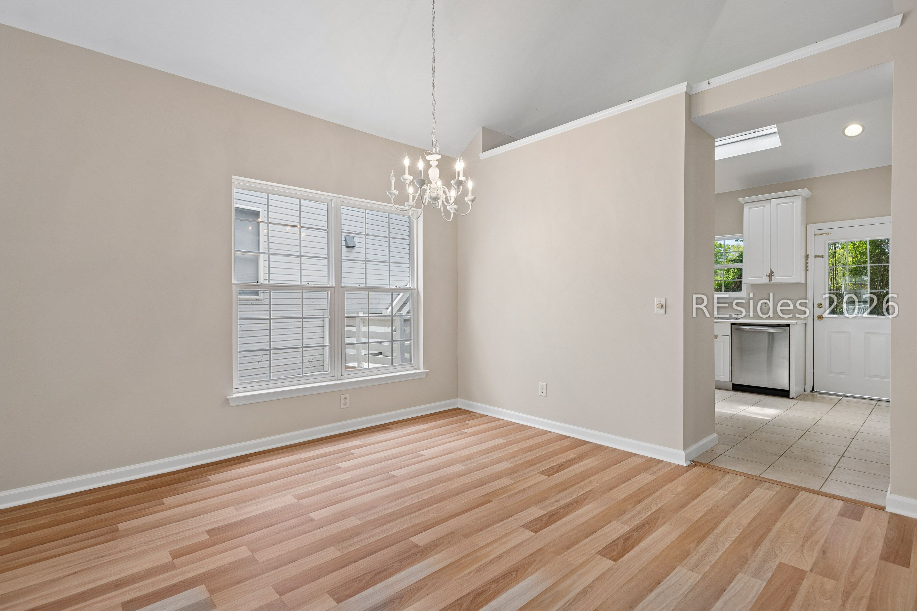 15 Cobblestone Court