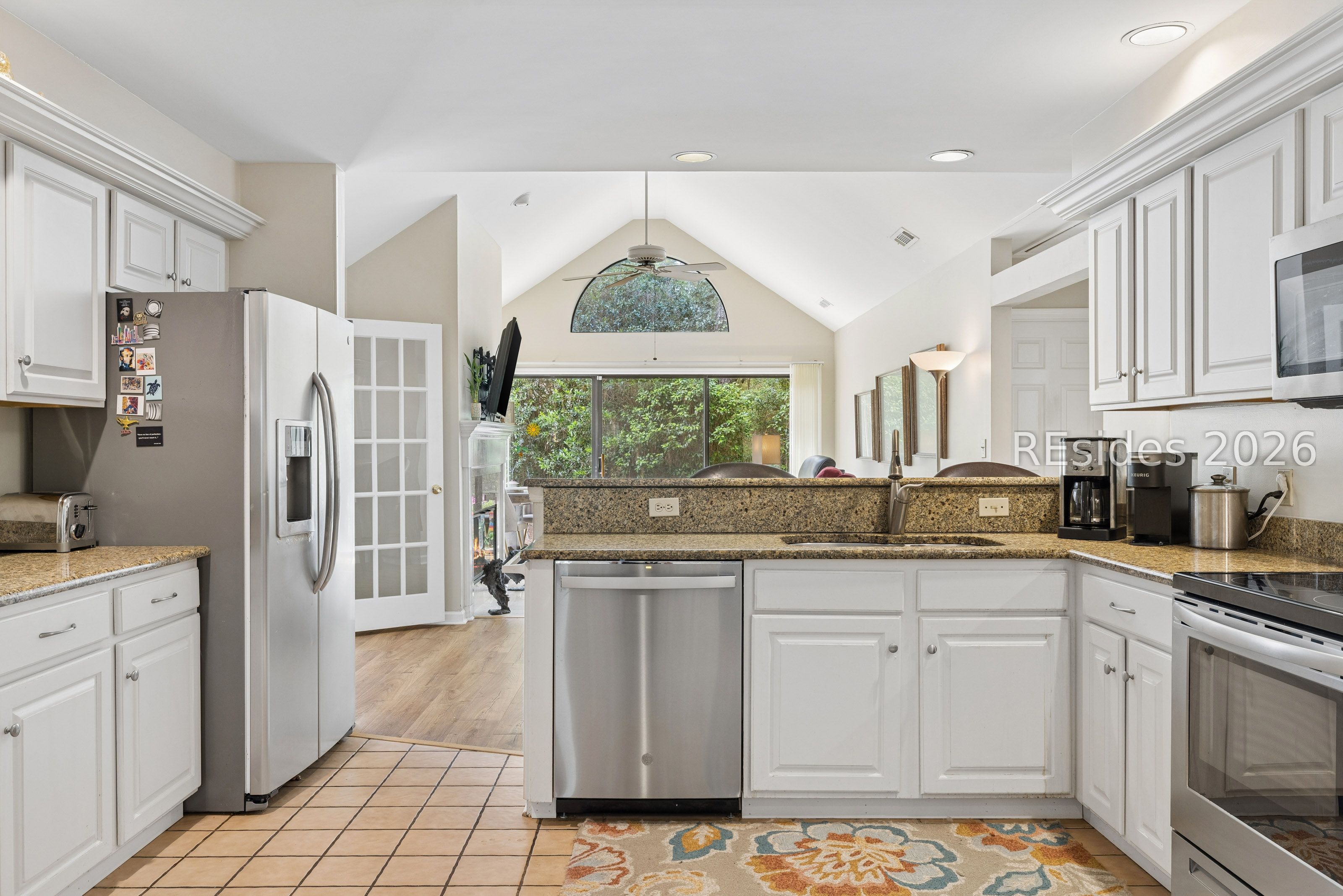 20 Honey Locust Circle