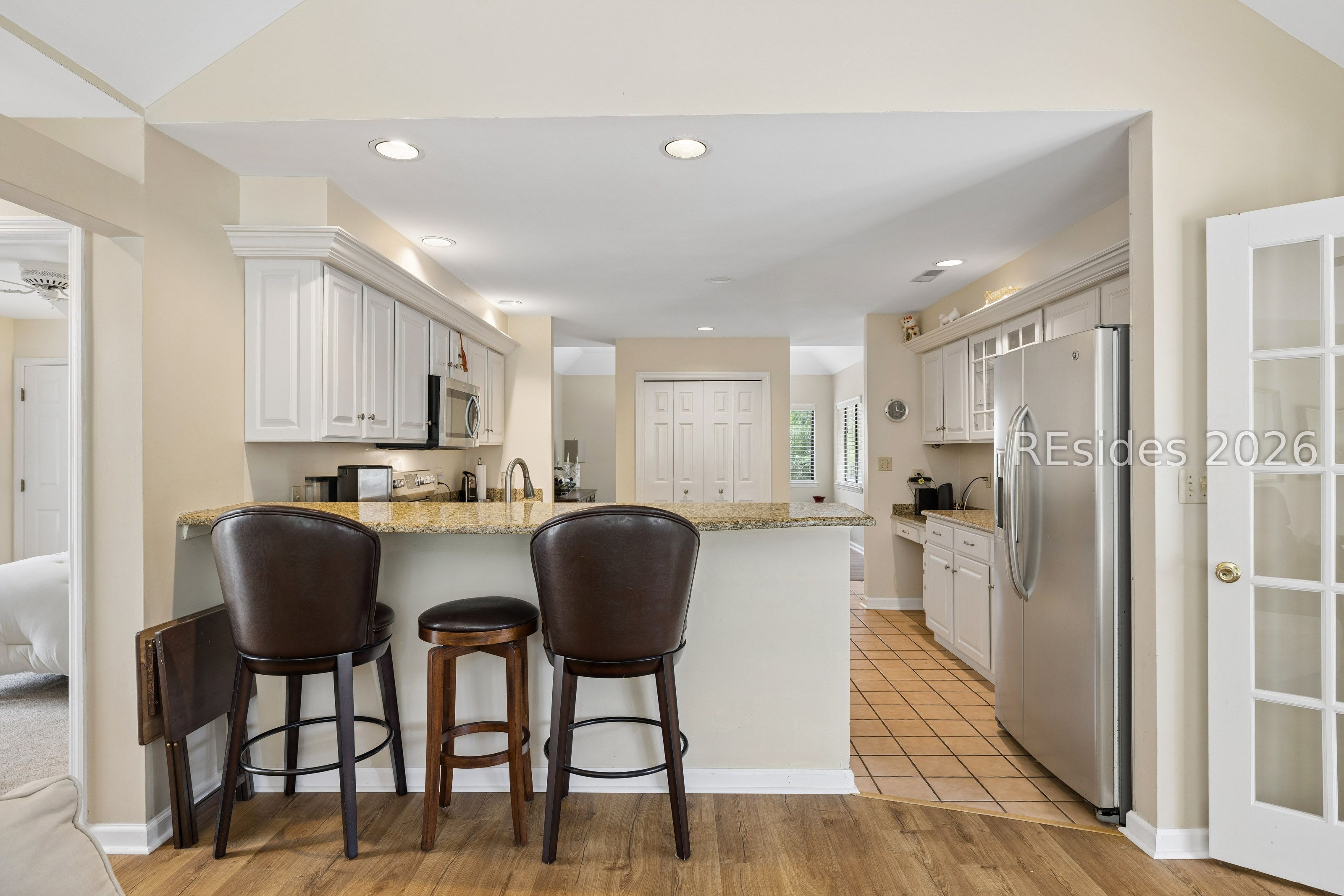 20 Honey Locust Circle