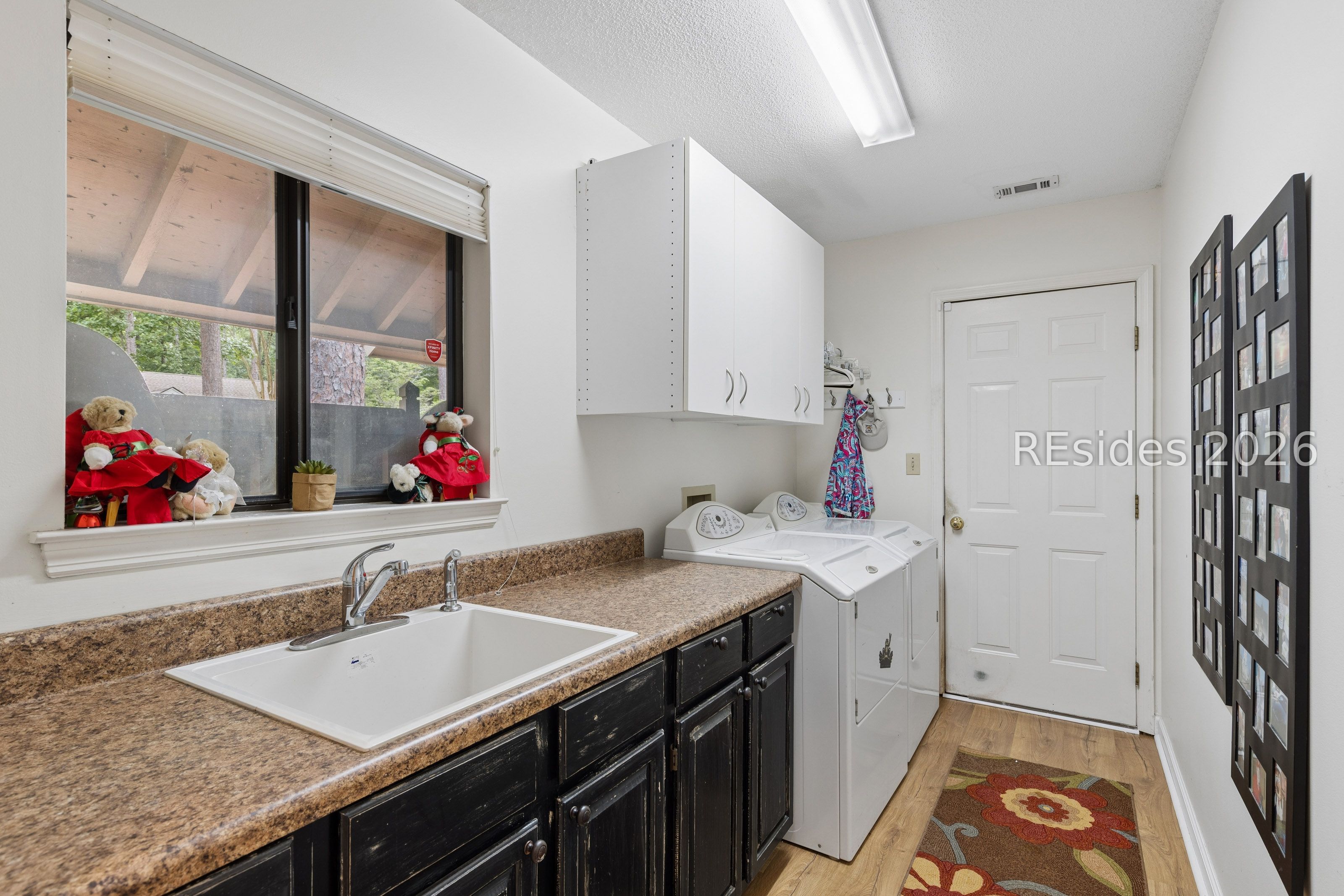 20 Honey Locust Circle