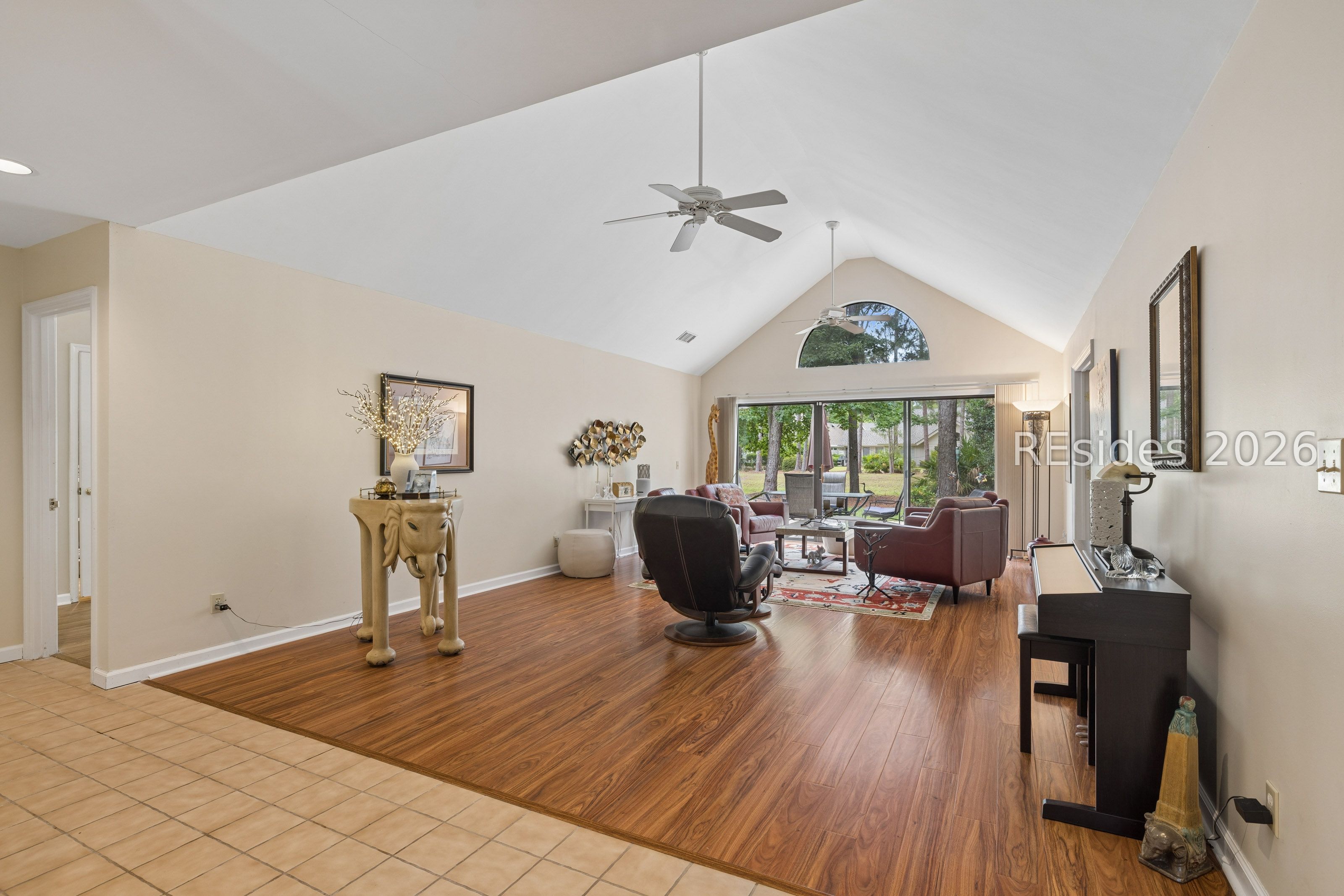 20 Honey Locust Circle