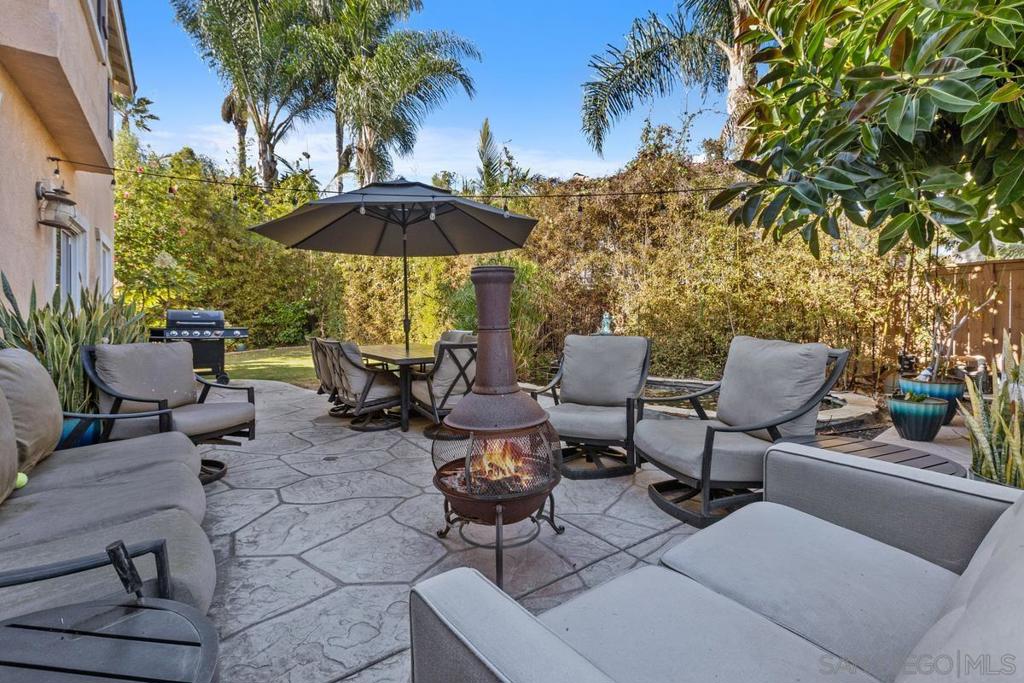 4322 Deer Valley Way