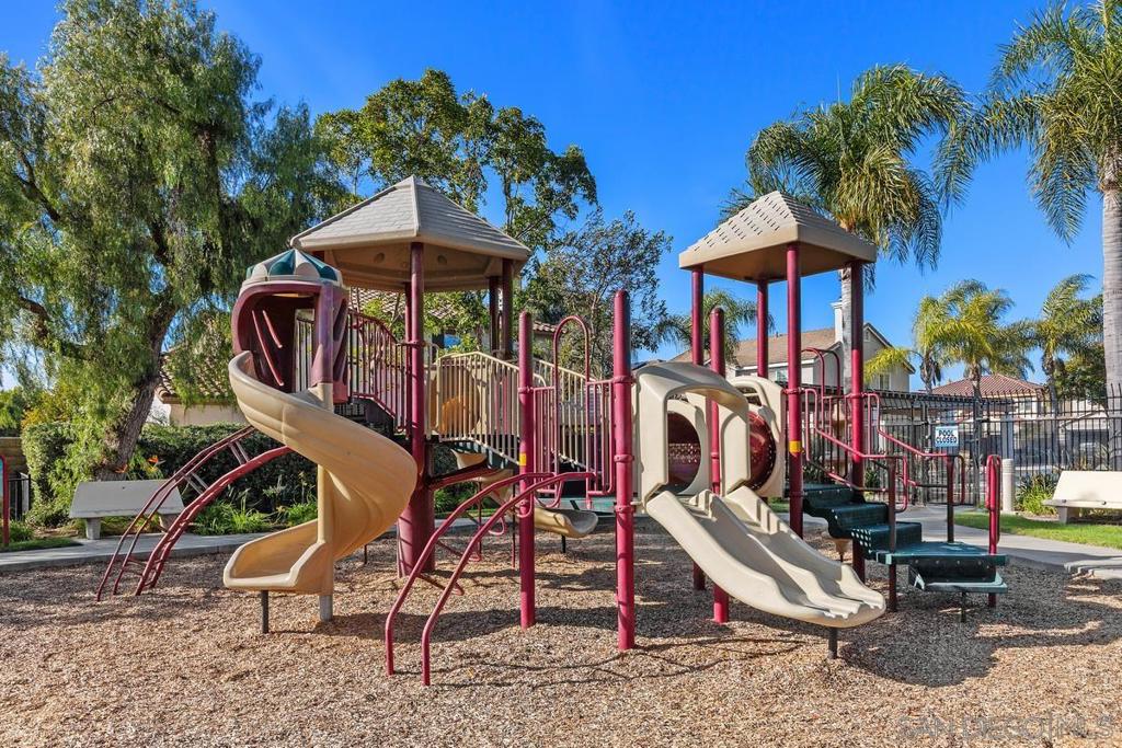 4322 Deer Valley Way