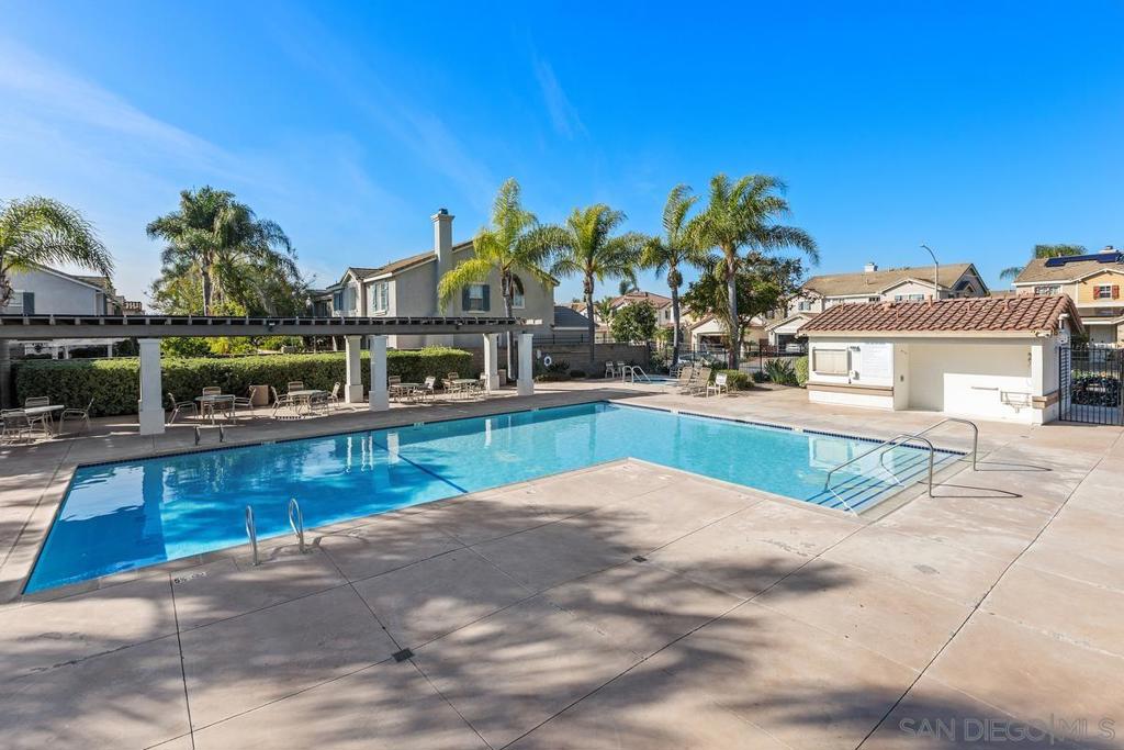 4322 Deer Valley Way