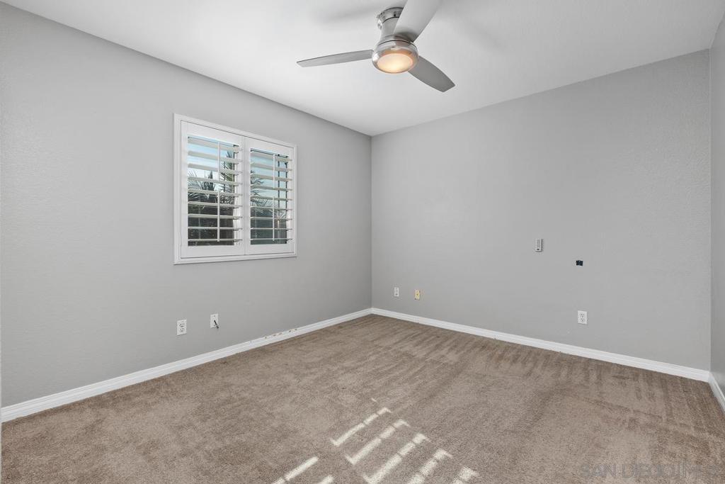 4322 Deer Valley Way