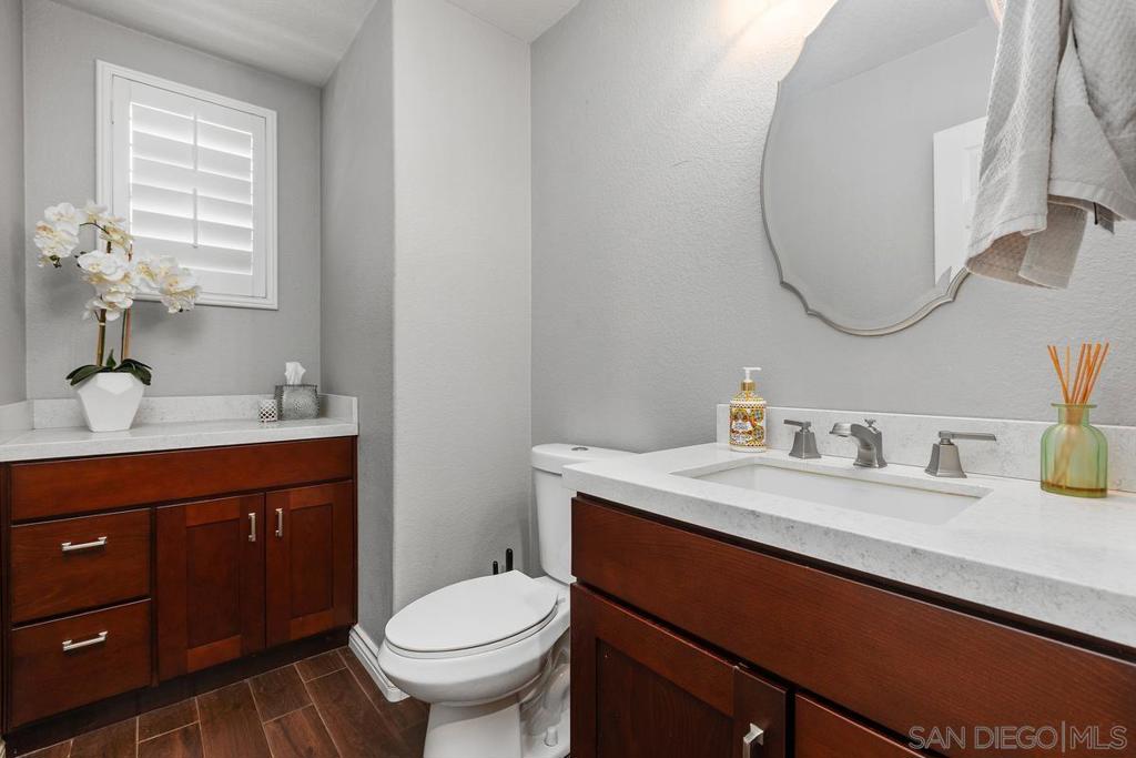 4322 Deer Valley Way