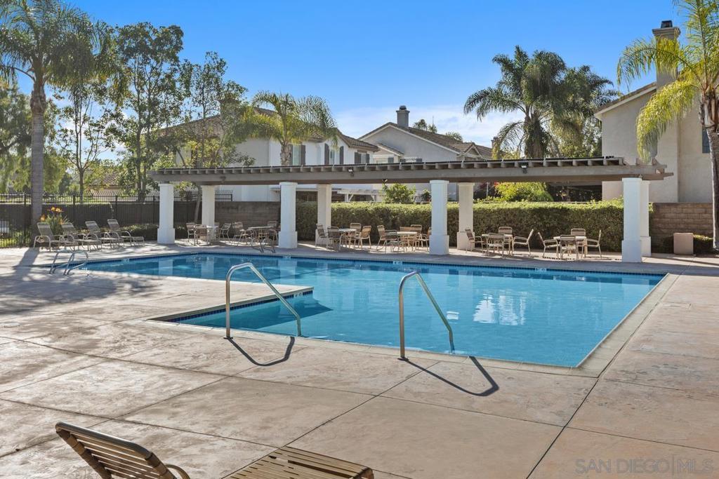 4322 Deer Valley Way