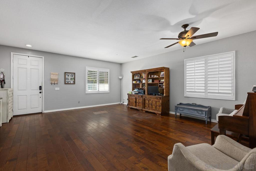 4322 Deer Valley Way