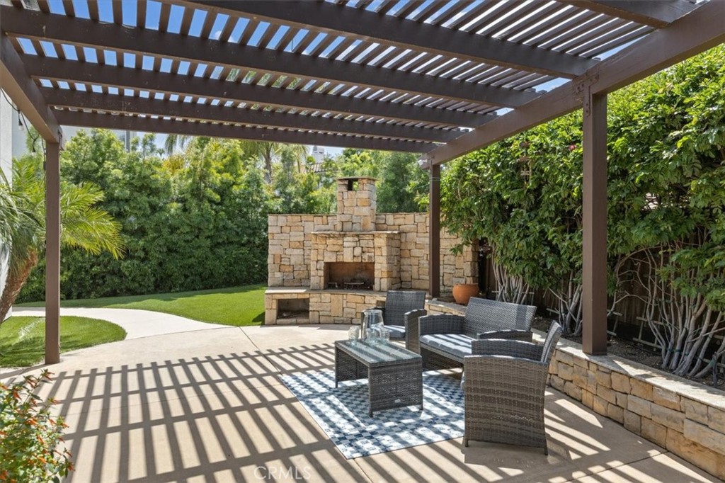 1732 Star Crest Place