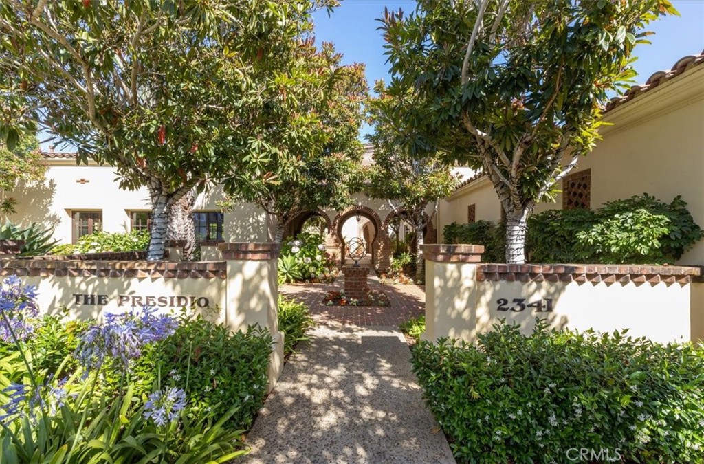 2453 Lapis Road