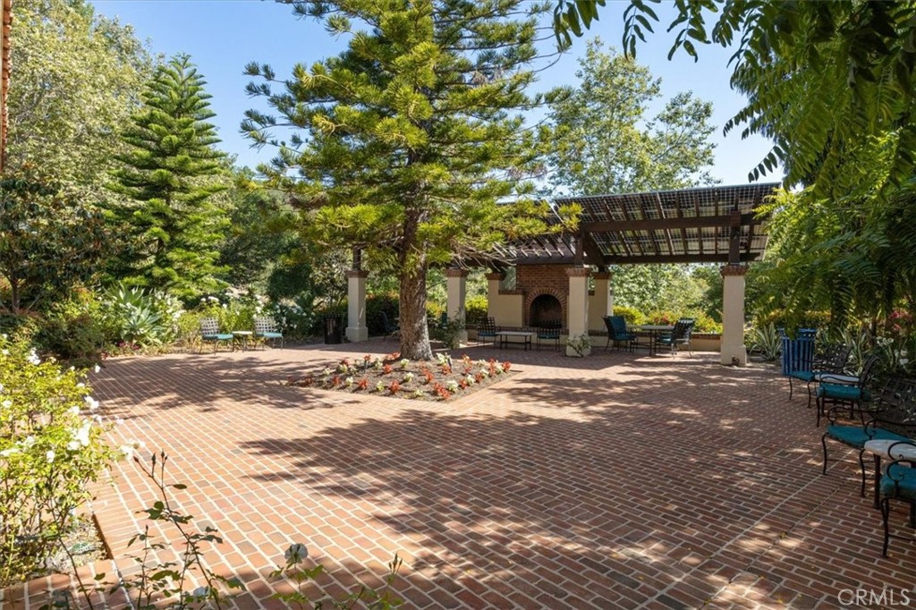 2453 Lapis Road