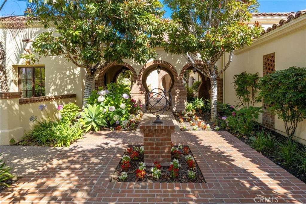 2453 Lapis Road