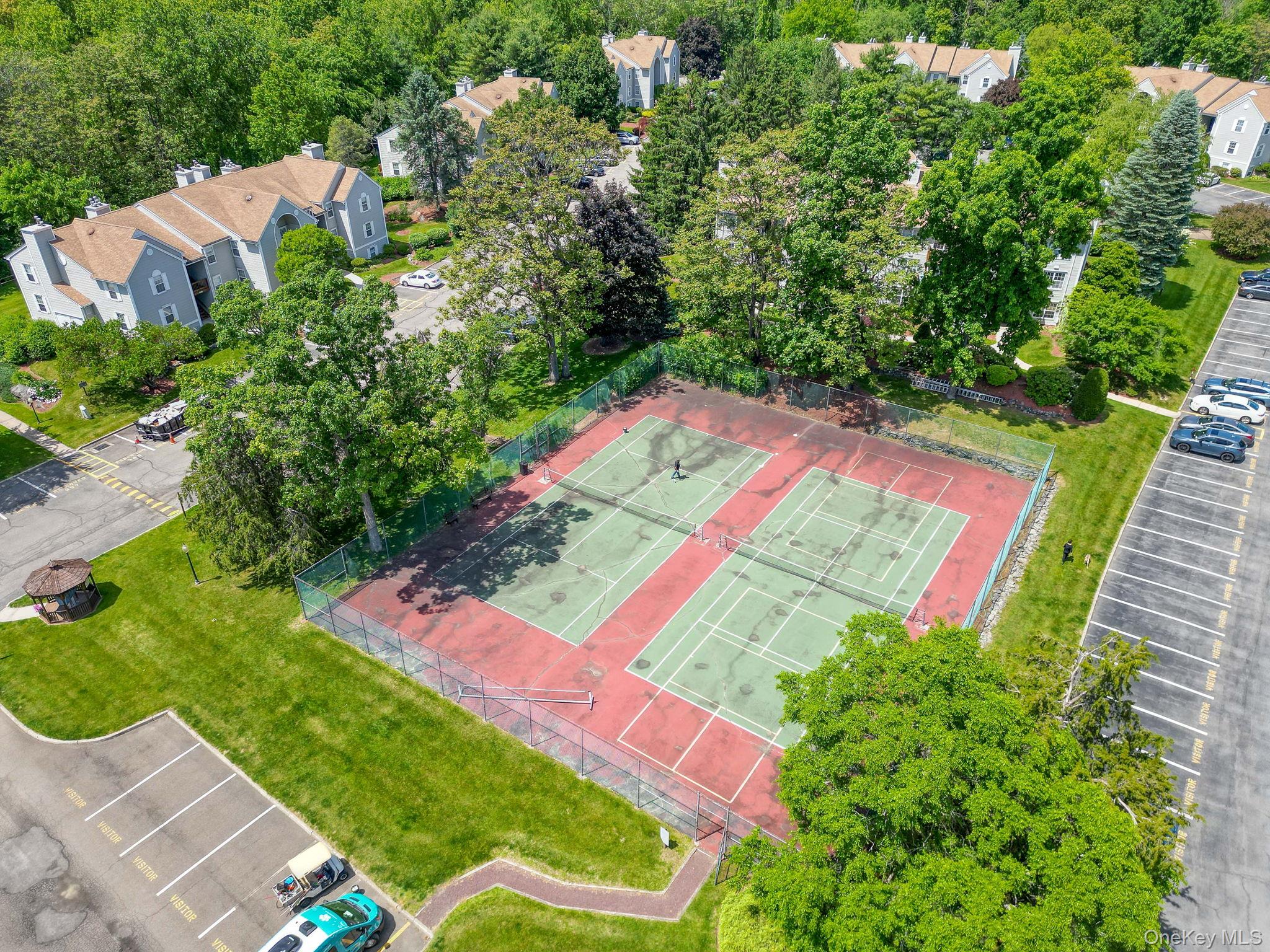 1103 Washington Green