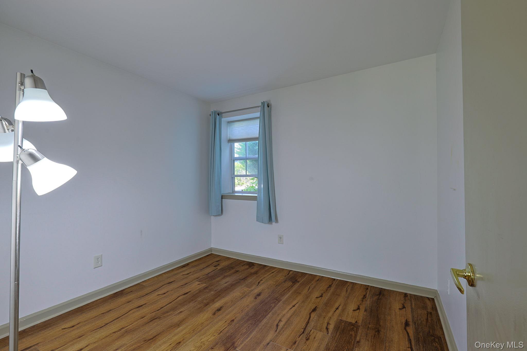 1103 Washington Green