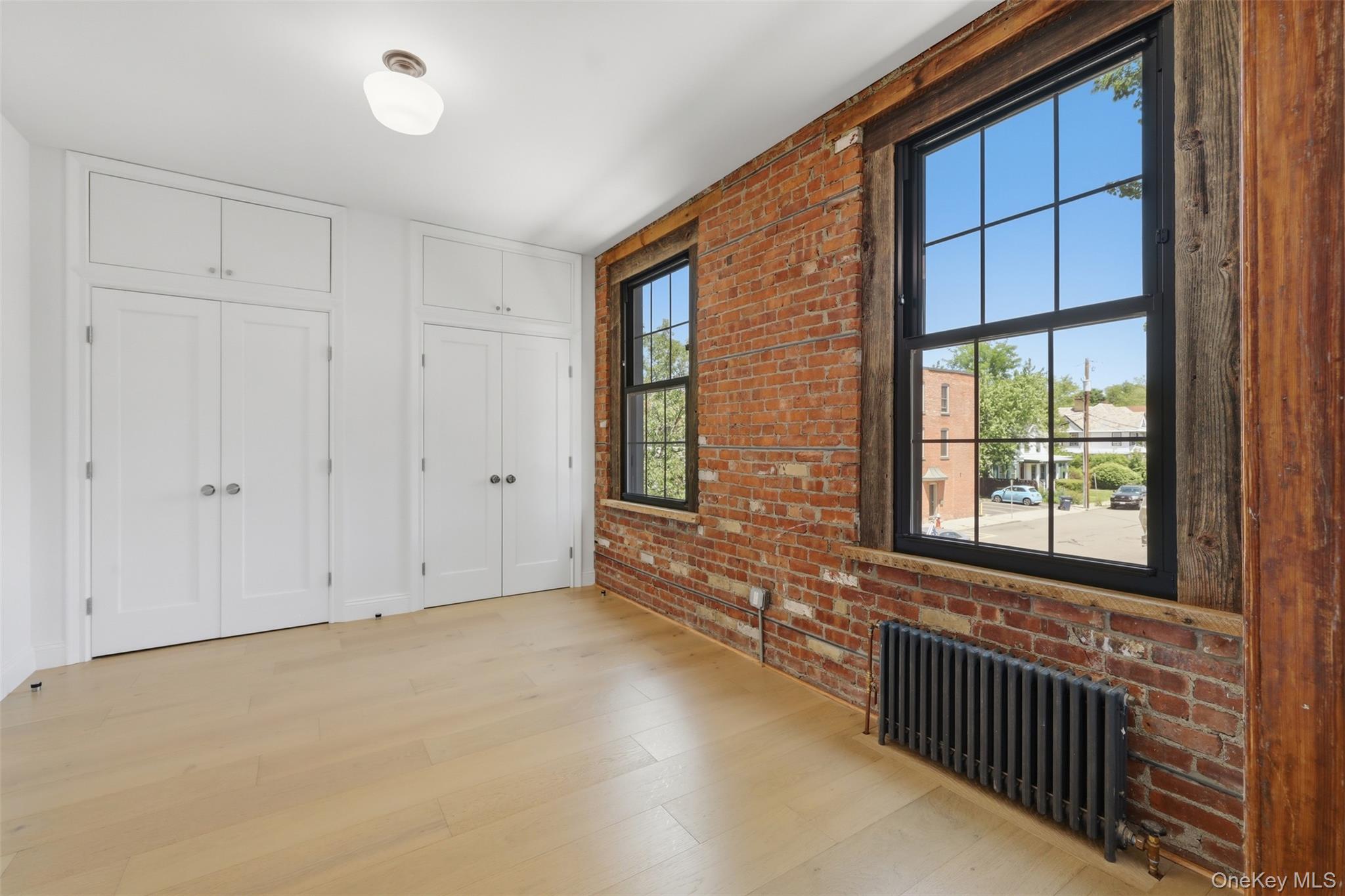 201-211 Main Street Unit: 1