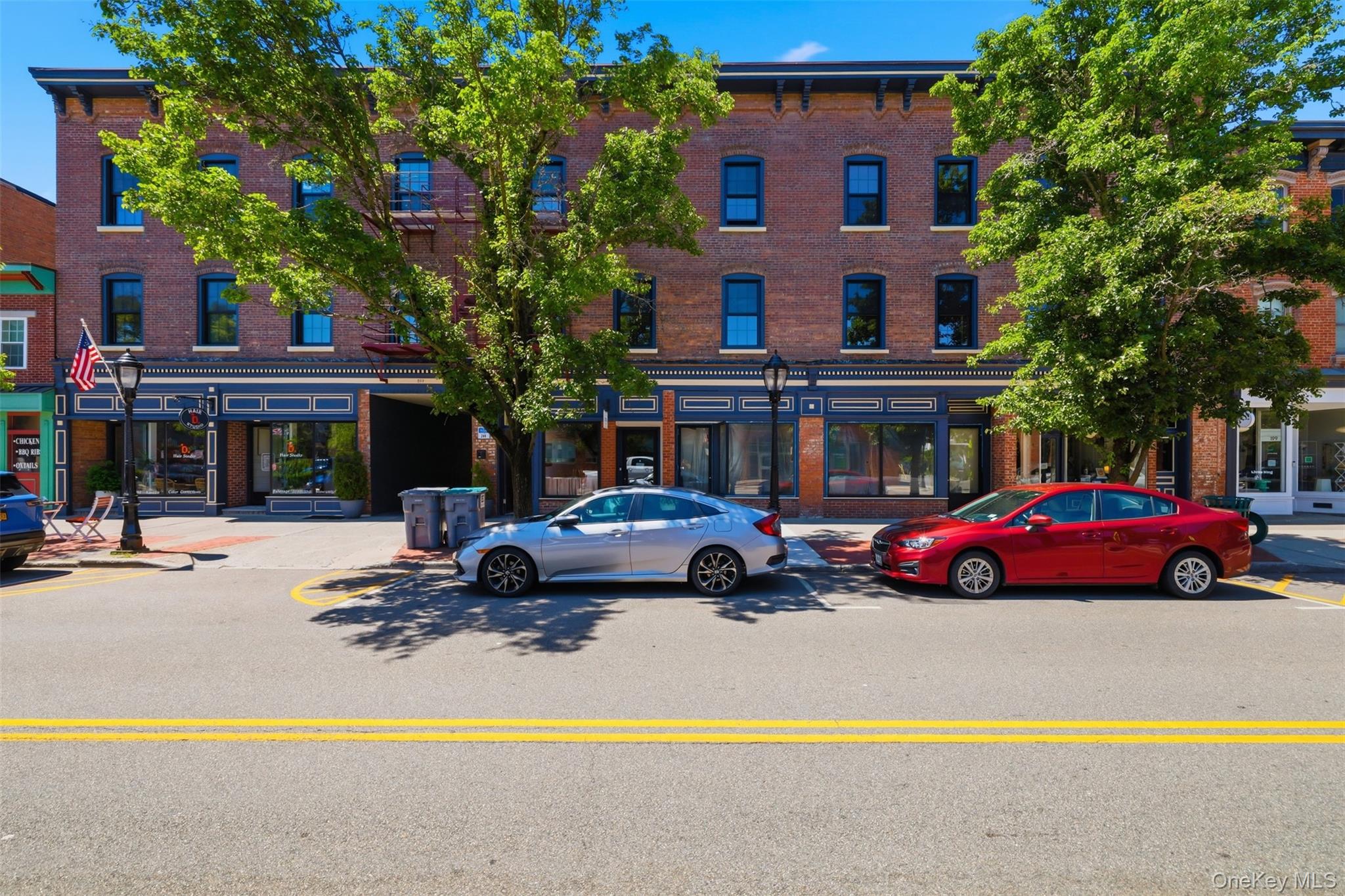 207 Main Street Unit: 5