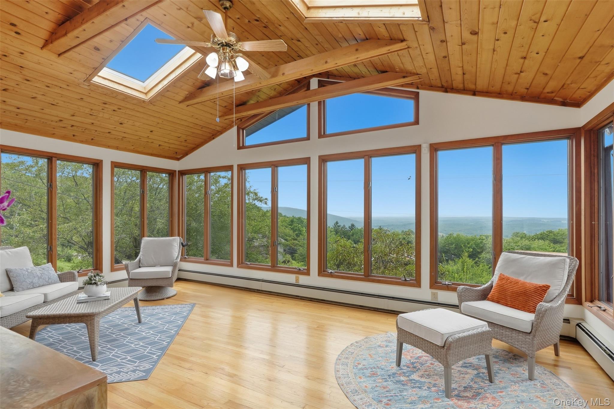 6 Horizon Road
